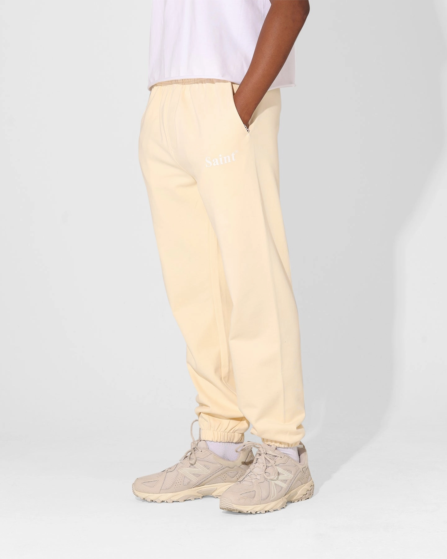 Saint Morta Classique Sweatpants Off White Cozy Design Convertible legs
