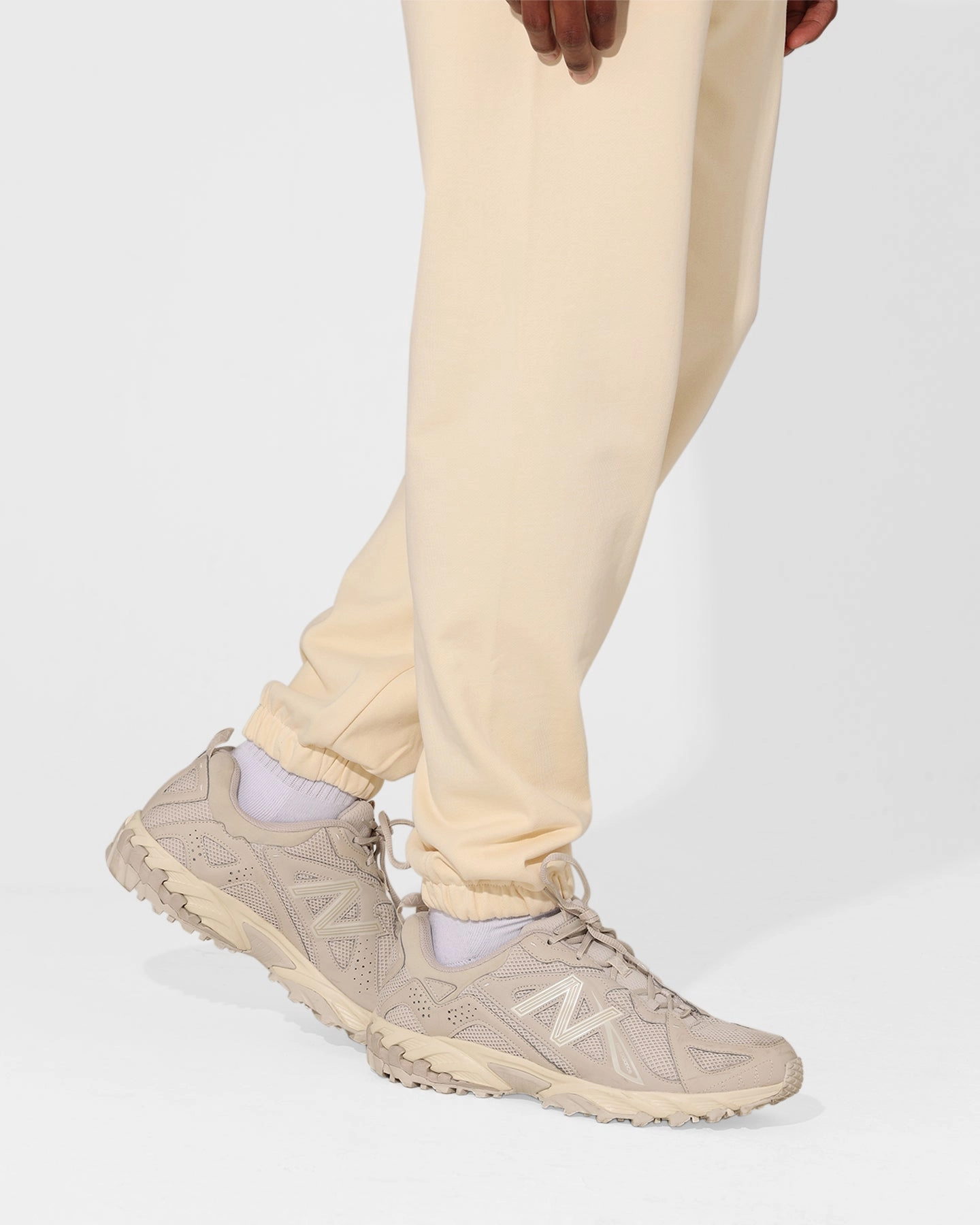 Saint Morta Classique Sweatpants Off White Hidden Pocket System