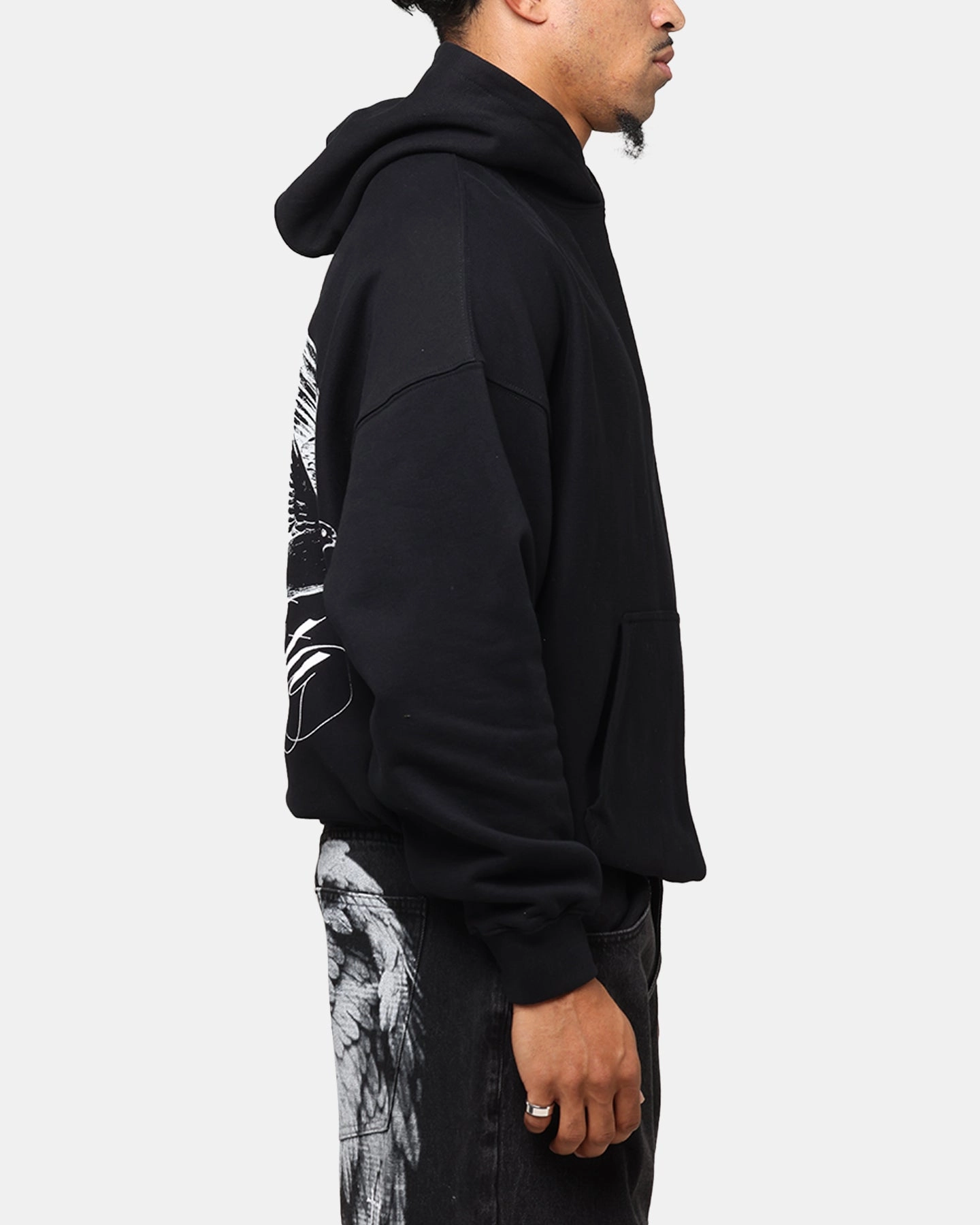 Heavy Duty Saint Morta Doves Boxy Hoodie Black