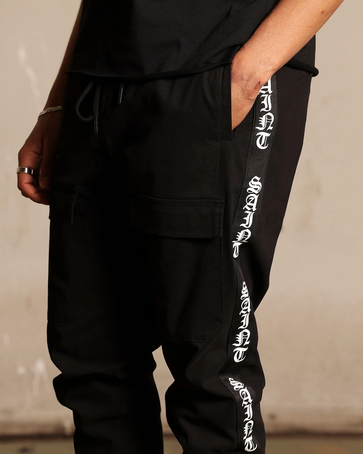Durable Hem Flattering Comfort Wear Saint Morta Fallen Jogger Black