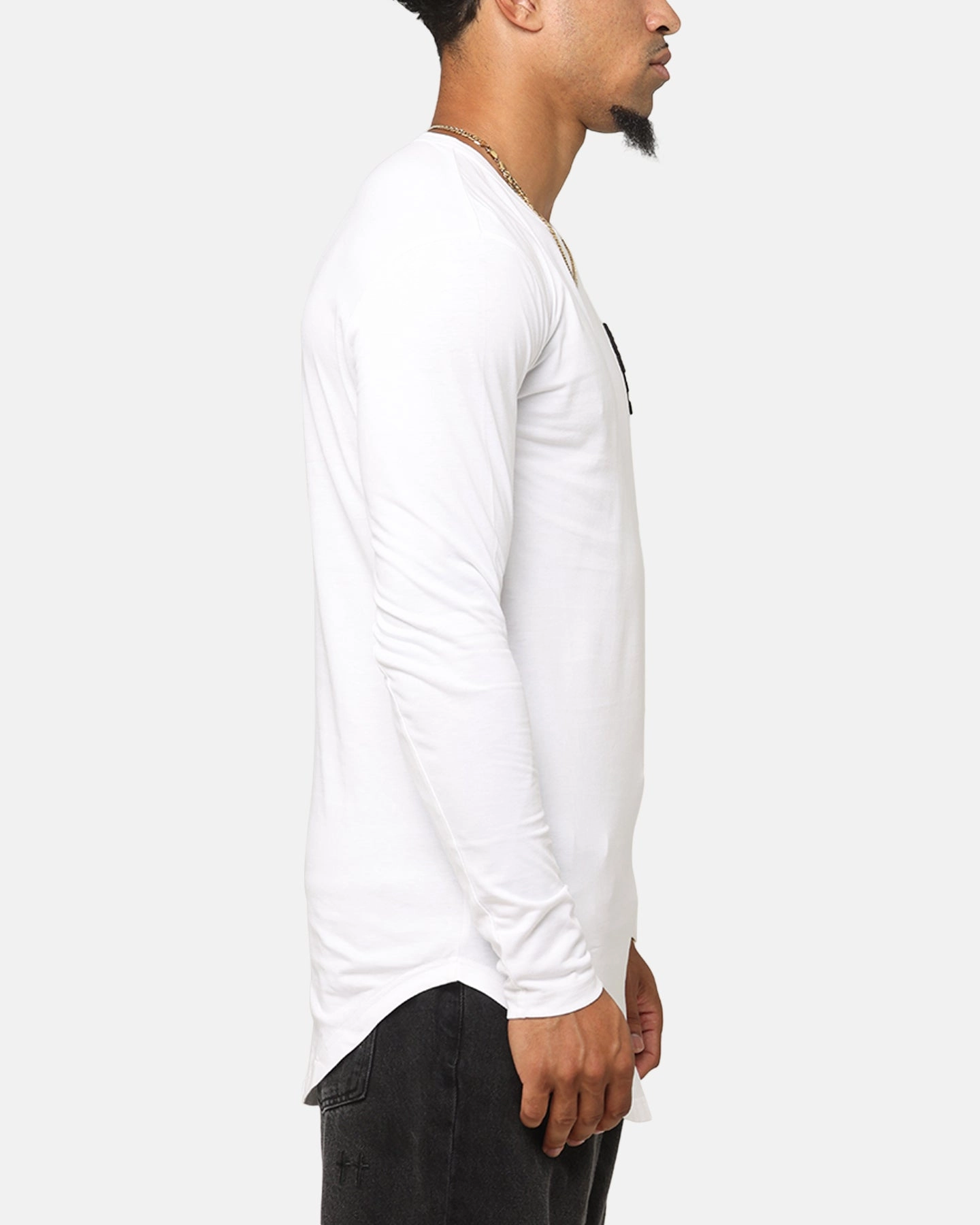 Saint Morta Gothic Monogram El Duplo Long Sleeve T-Shirt White Tagless Design Simple Comfort