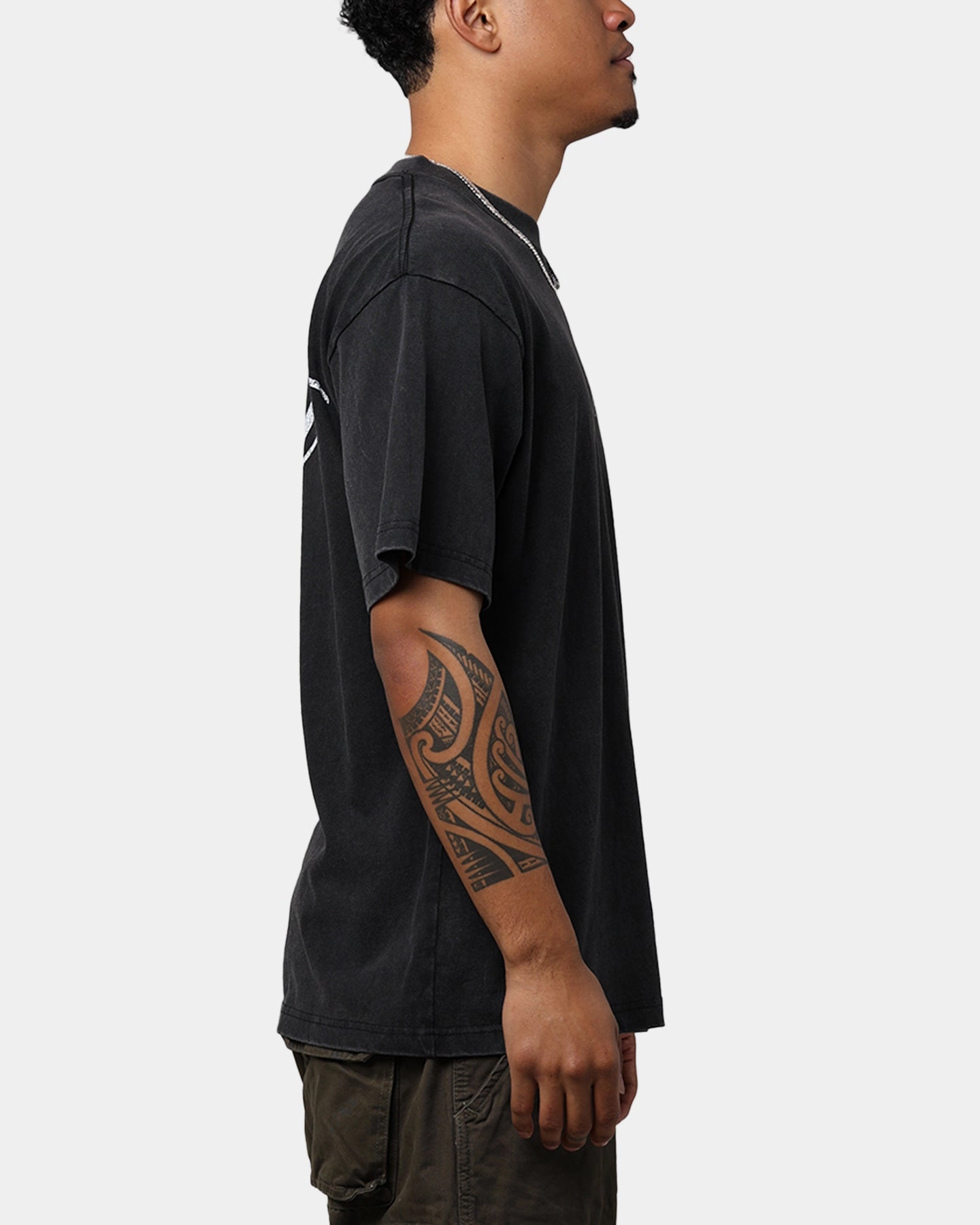 Comfy Vibes Saint Morta Guardian T-Shirt Vintage Black
