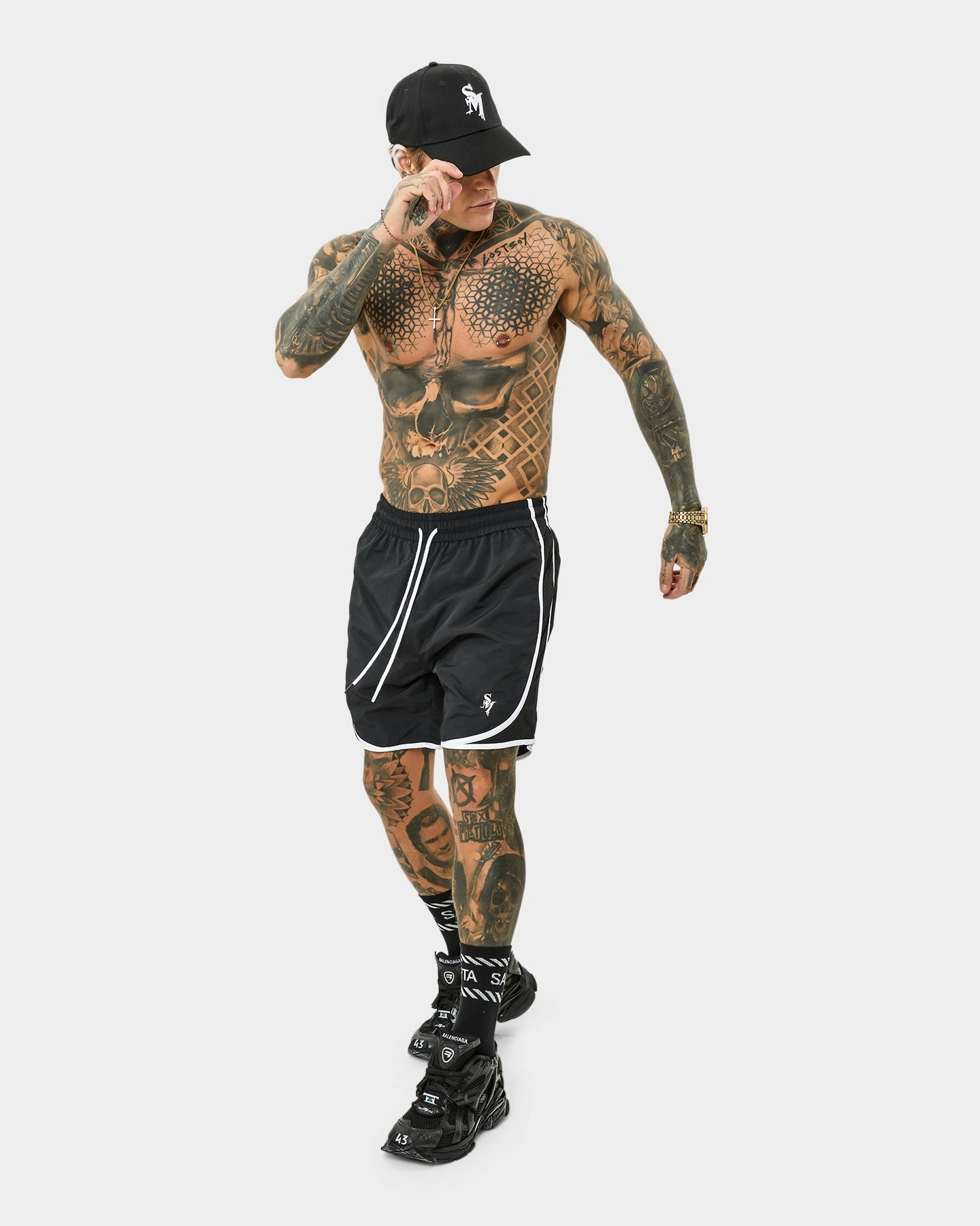 Relaxed Movement sunglasses Saint Morta Icarus Vintage Running Shorts Black