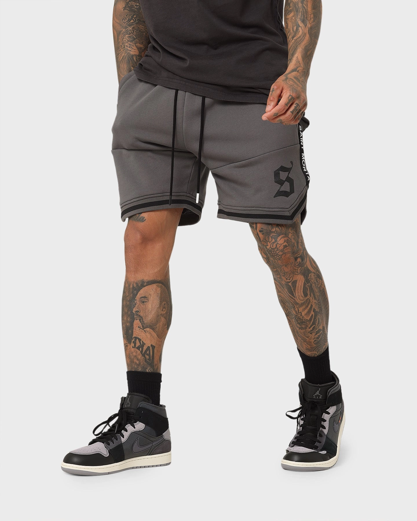 Chill Look Four Way Stretch Fabric Saint Morta Icon X Fleece Short Dark Grey