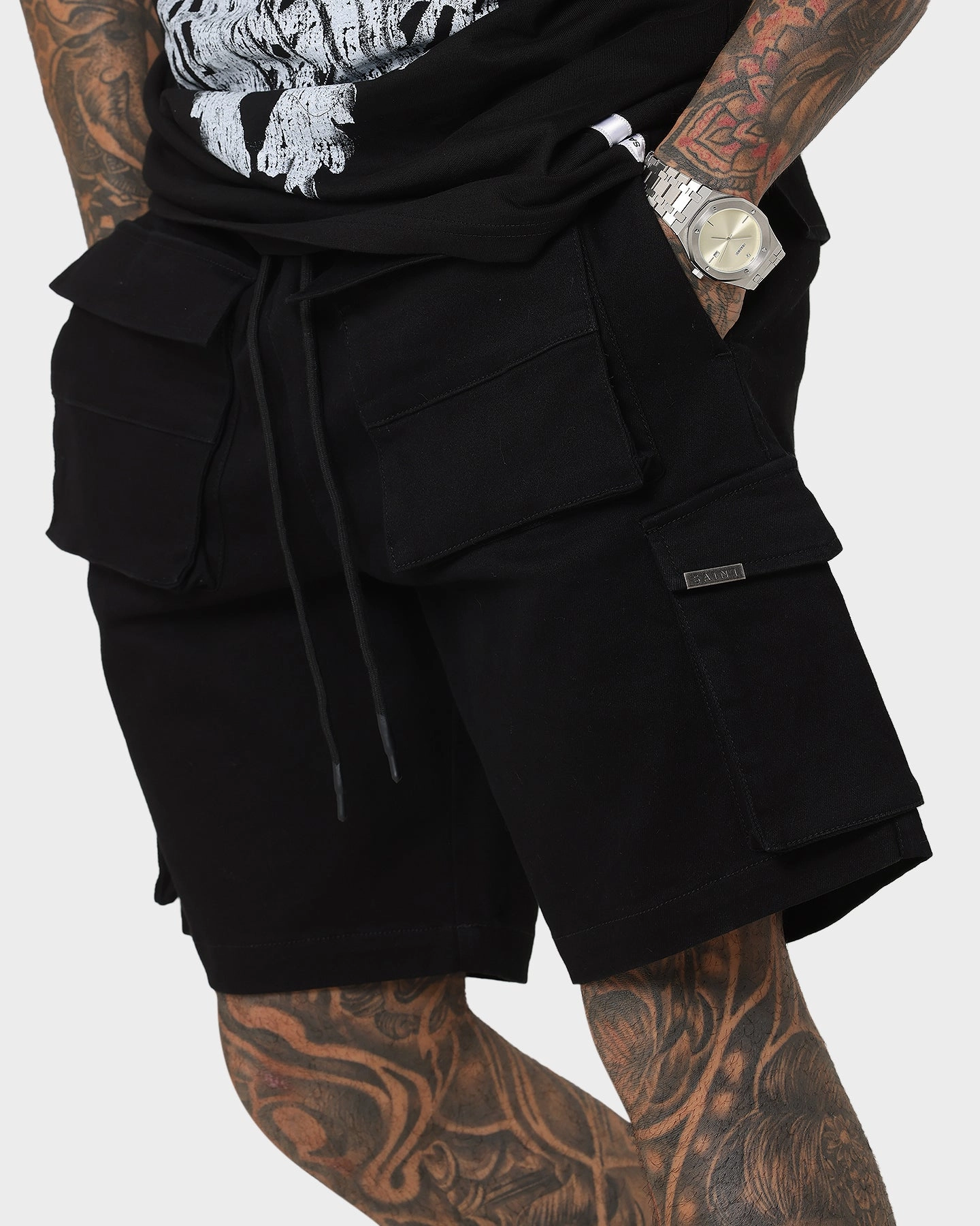 Saint Morta Infantry Cargo Shorts Black beachy vibe