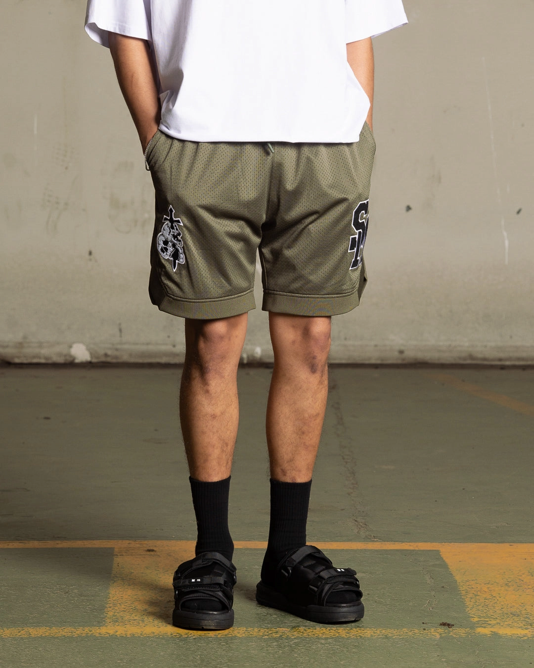 Saint Morta La Rambla Basketball Shorts Khaki Green Classic Style Cotton Blend