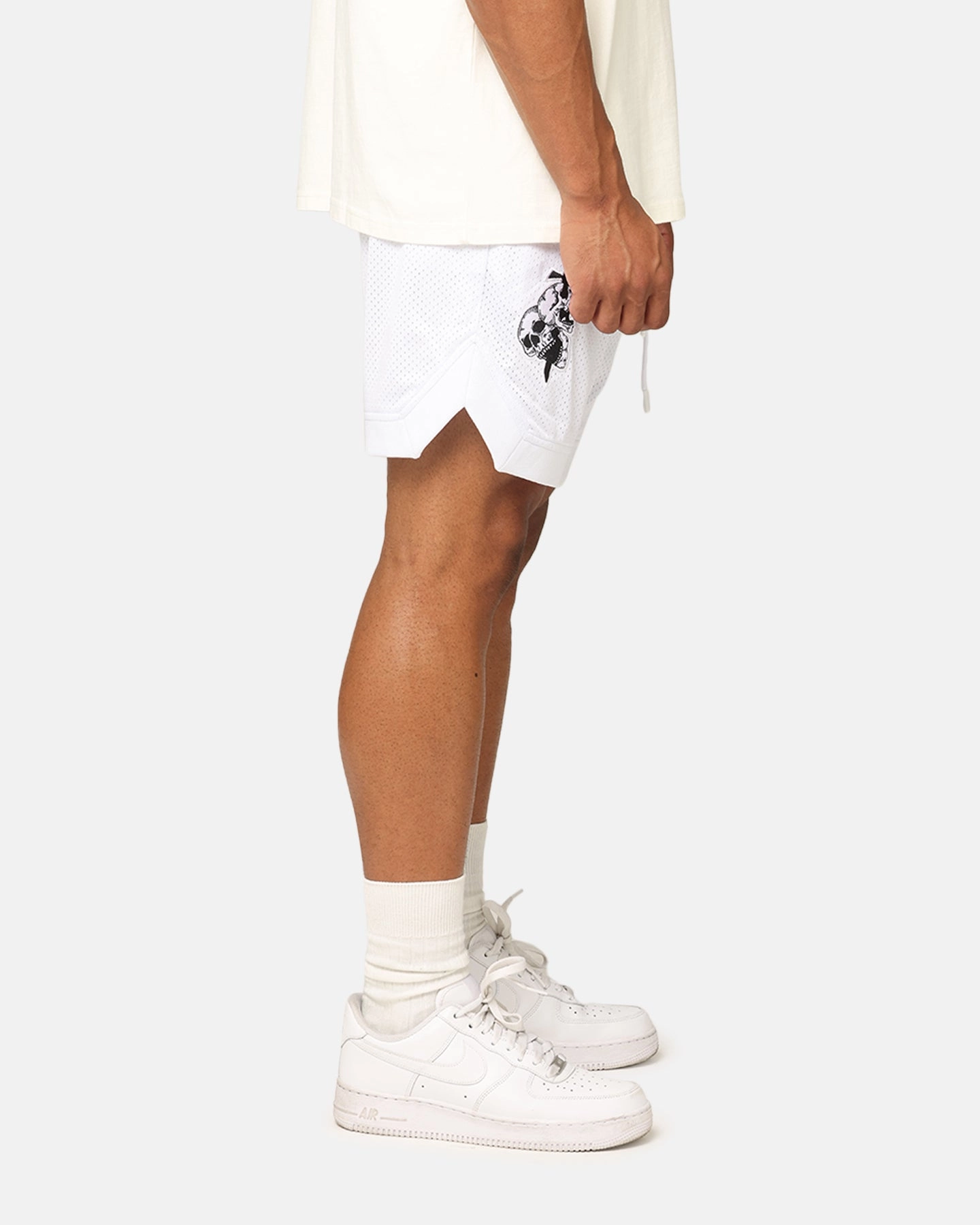 Saint Morta La Rambla Basketball Shorts White Non Restrictive Waistband