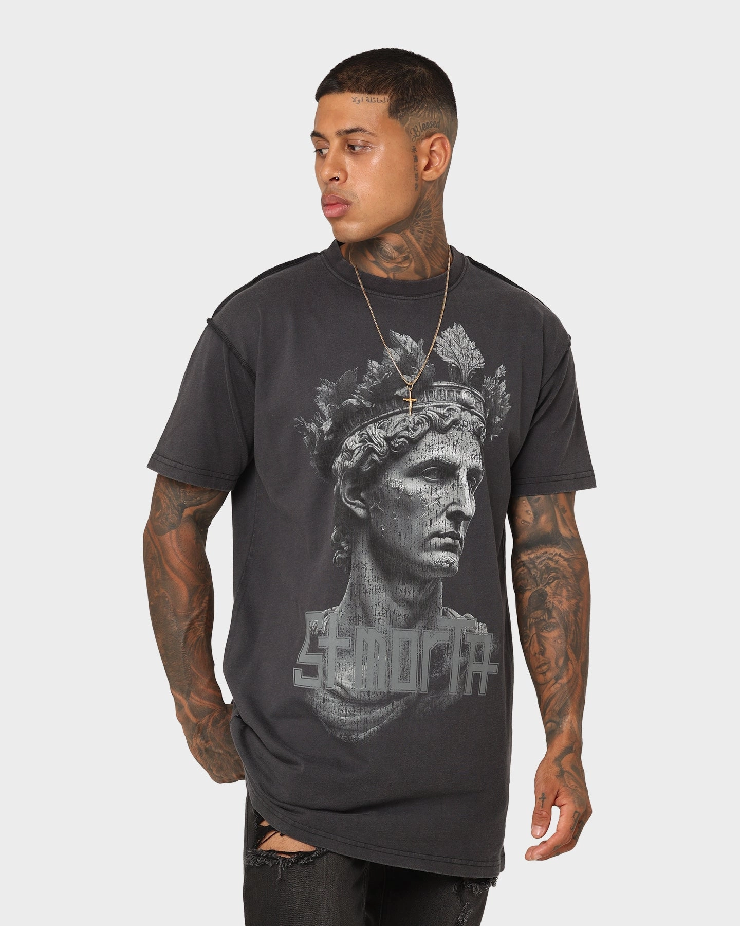 Saint Morta Logo T-Shirt Vintage Black Simple and Cozy Odor Resistant Material