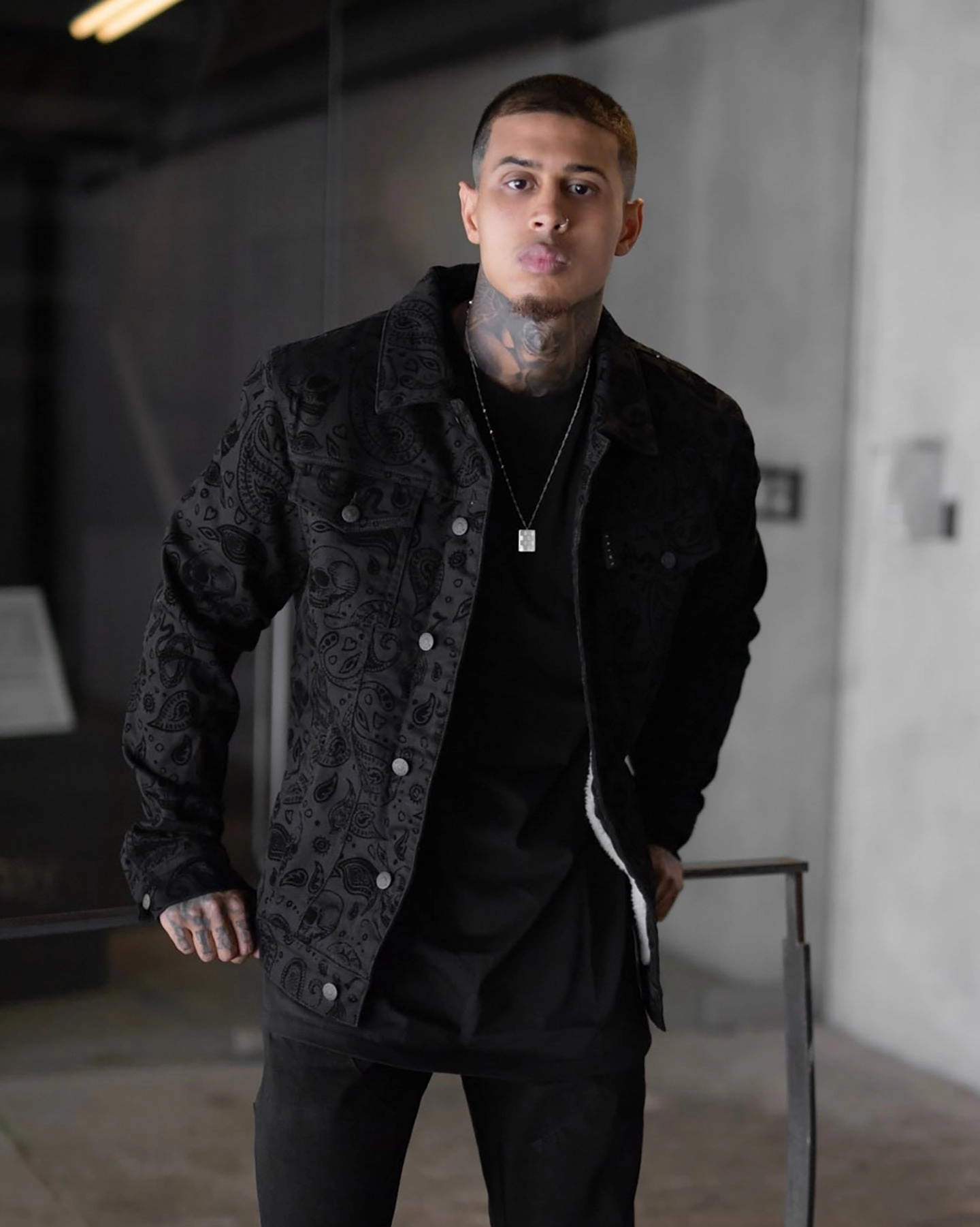 Recommendation Saint Morta Paisley Skulls Sherpa Jacket Black/Black