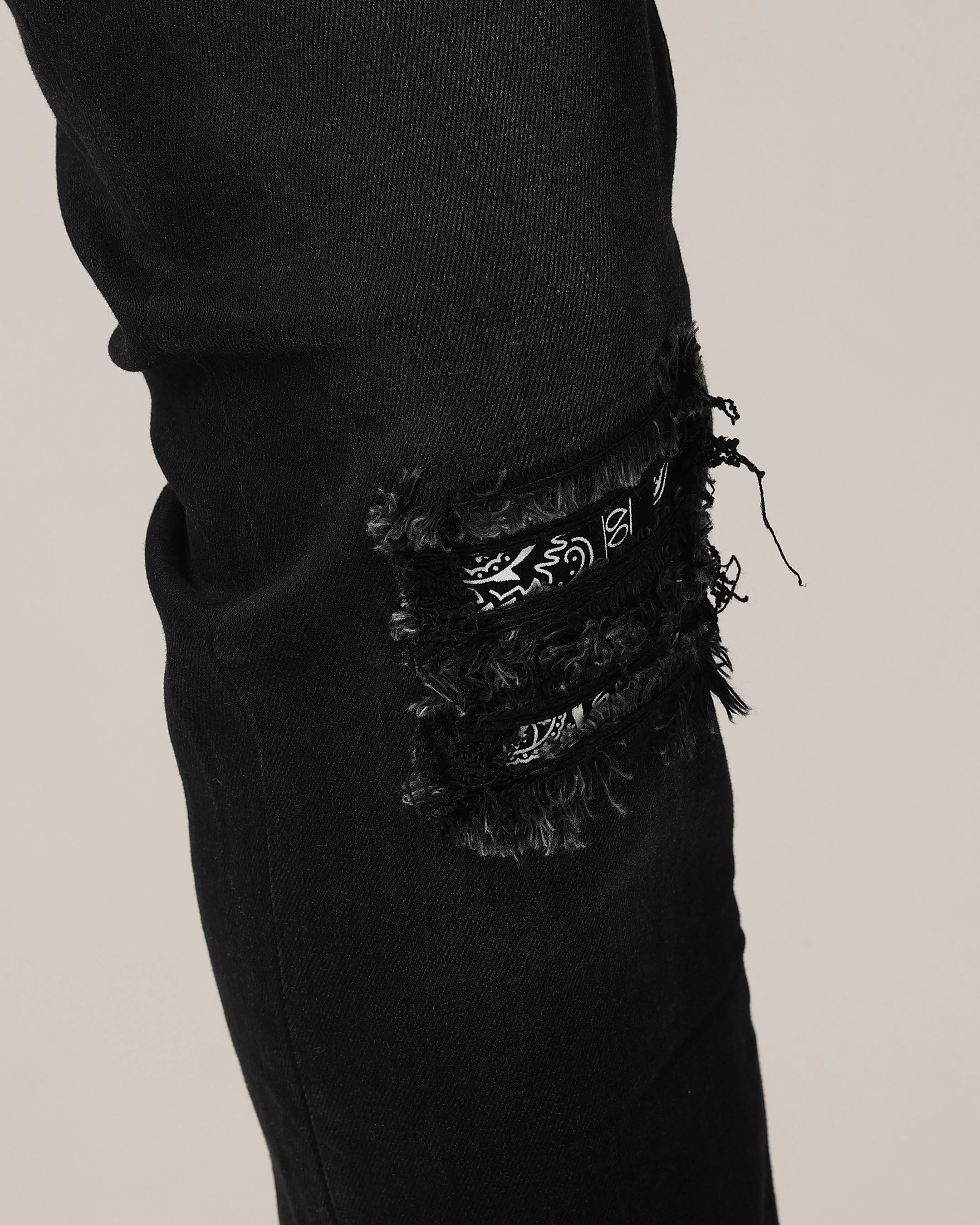 Saint Morta Paisley Summum Jeans Black Shadow Youth Outfit