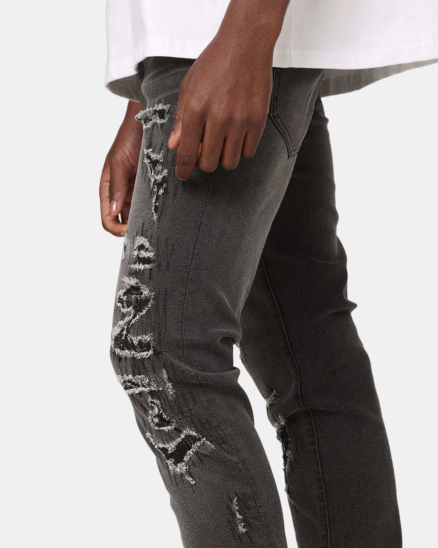 Picnic Style Creative Look Minimalist Style Casual Movement Saint Morta Rage Summum Jeans Black Shadow