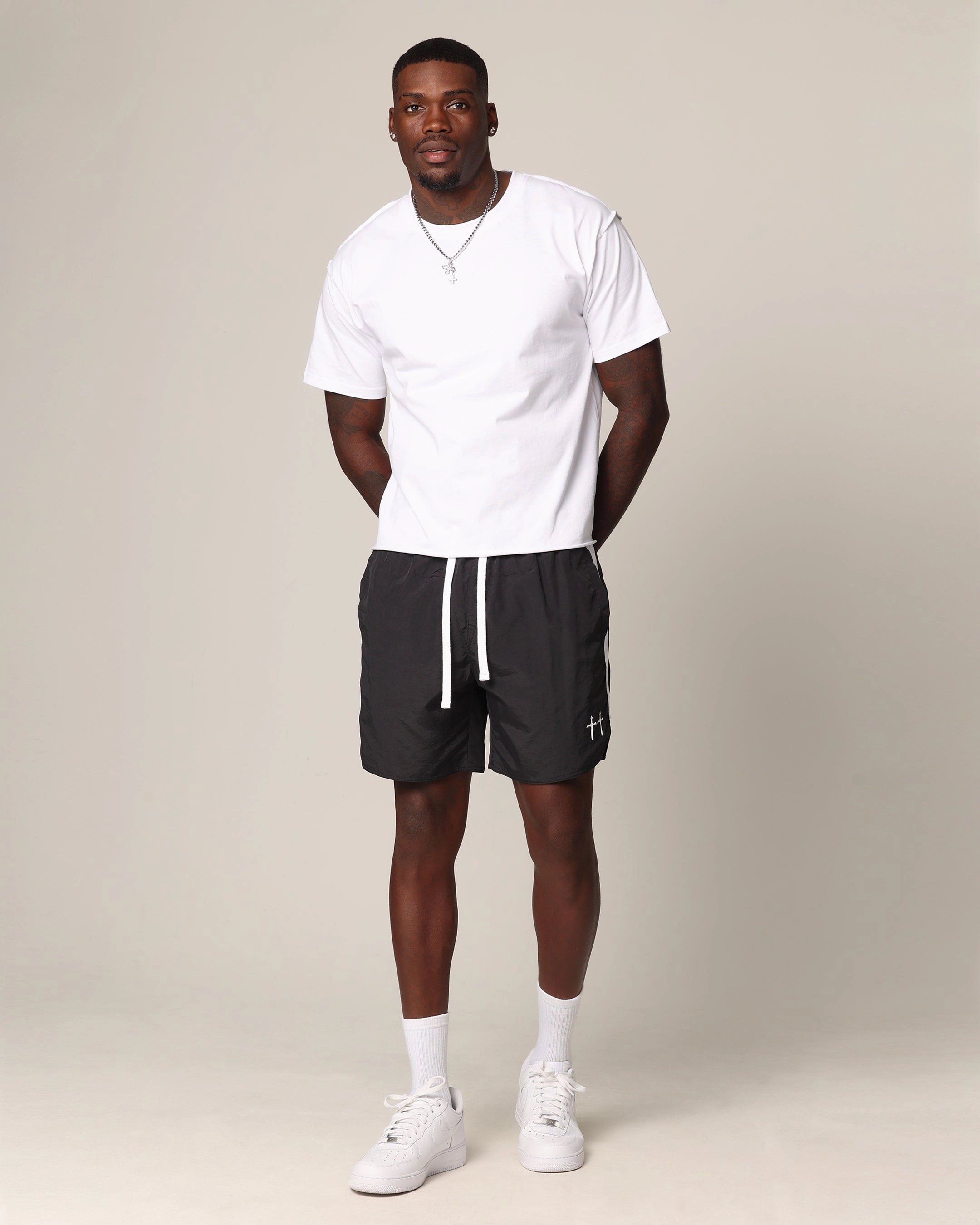 Saint Morta Relic Nylon Shorts Black/White Warm Fit Move Friendly