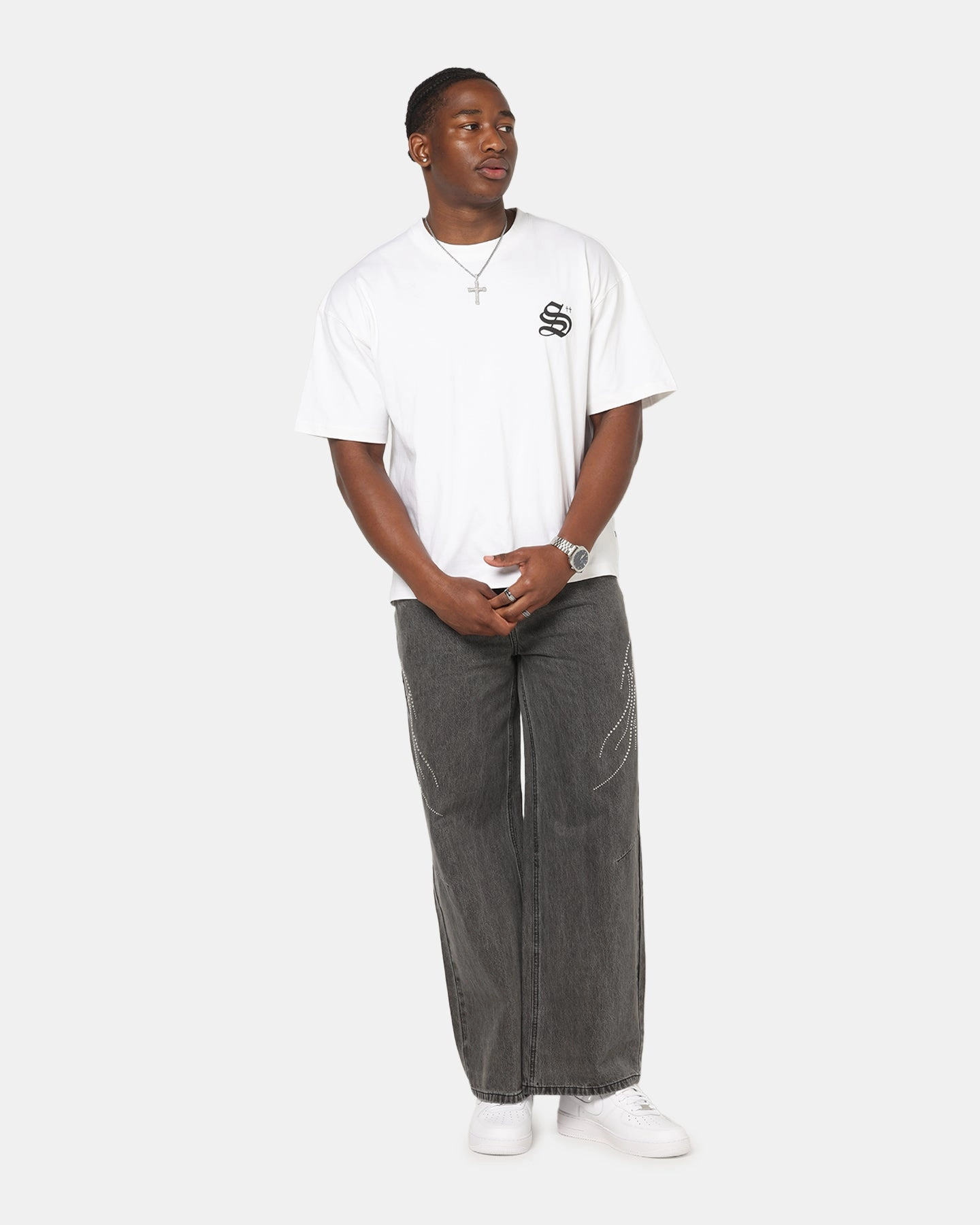 Casual Comfort Layer Saint Morta Shadow Mark T-Shirt White
