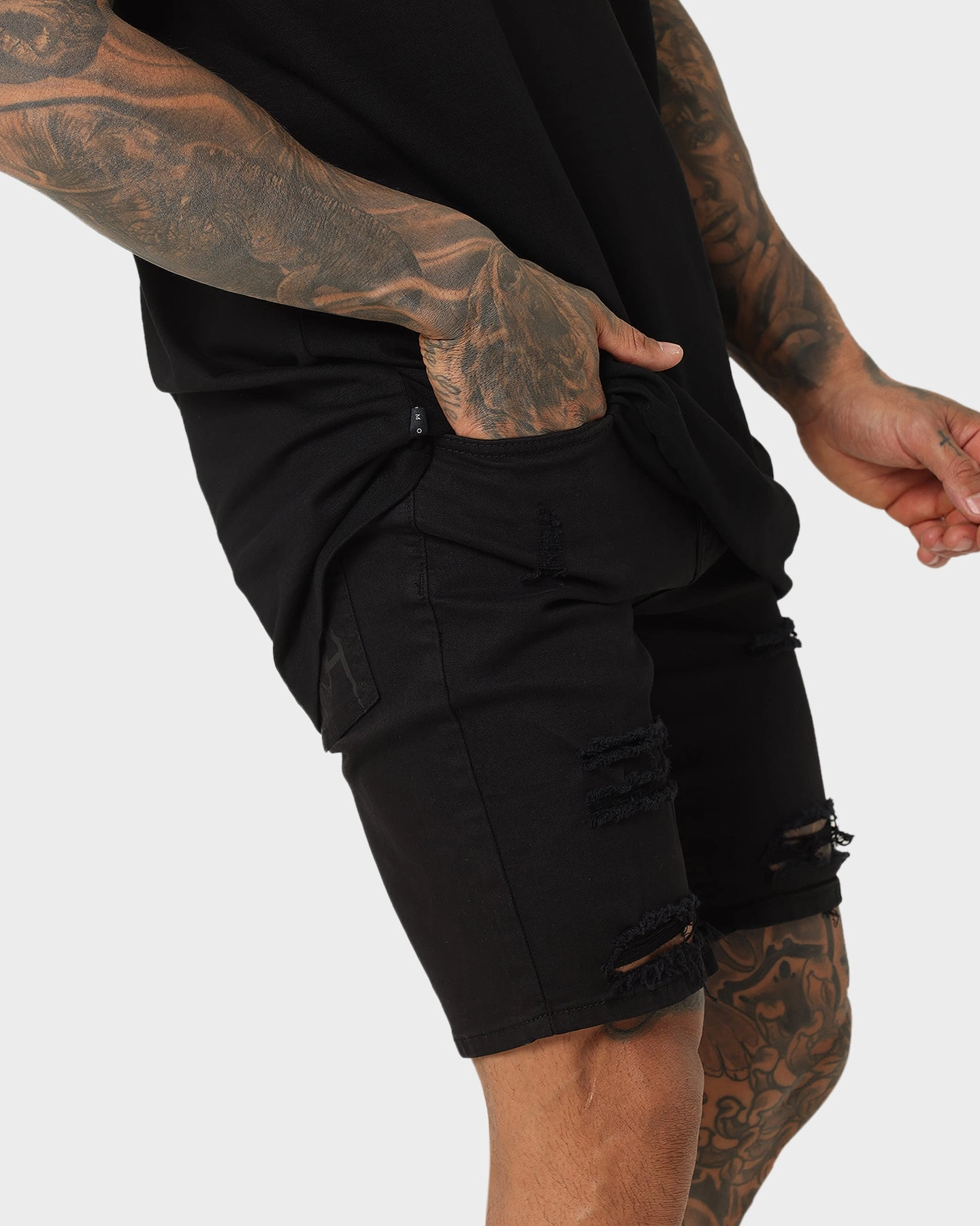 Saint Morta SM Thrashed Shorts Black Flatlock stitching