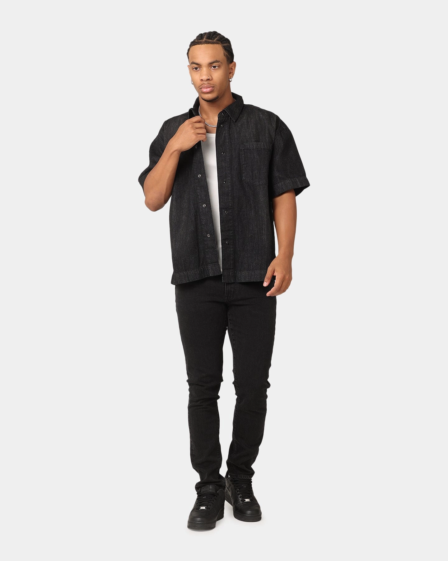 Brunch Outfit Casual Saint Morta Tapered Denim Jeans Washed Black