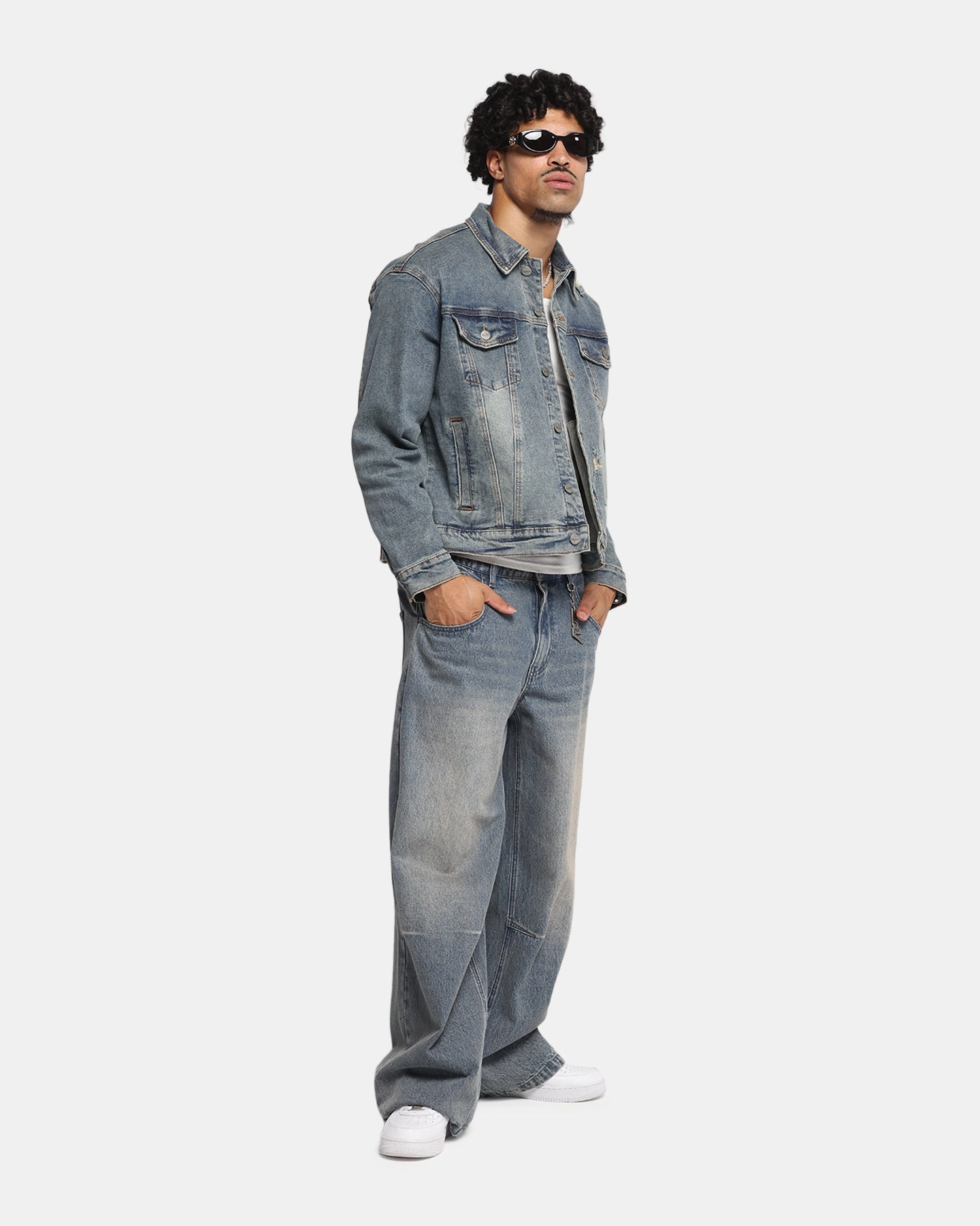 Ventilated Back Saint Morta Trucker Denim Jacket Dirty Denim