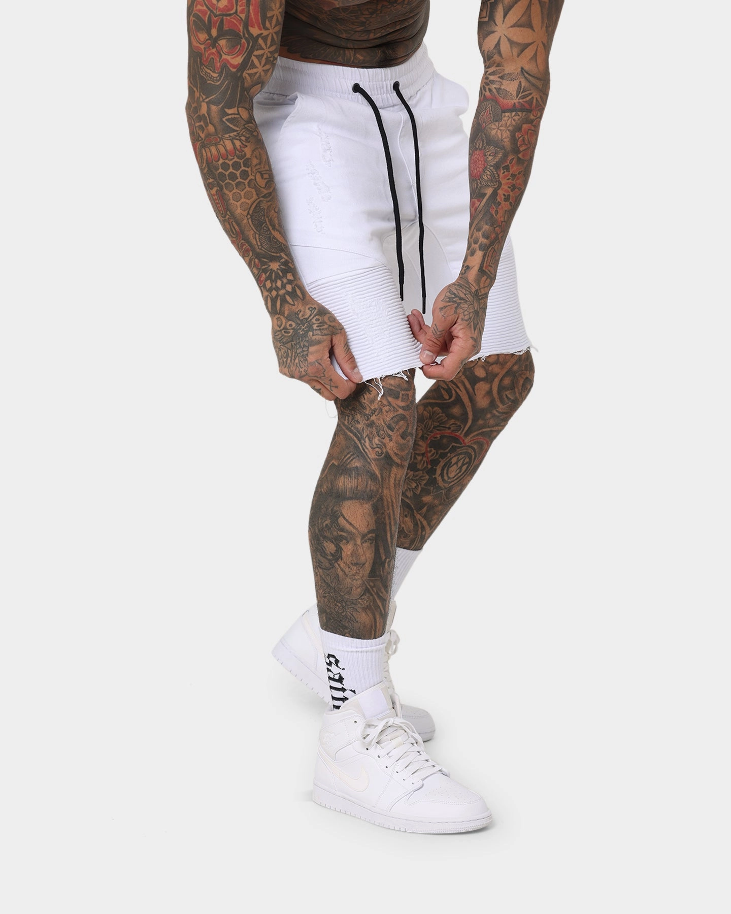 Saint Morta United Distressed Biker Shorts White Tear Resistant Weave