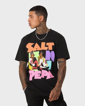 Quick Fit GarmentDyedTexture Salt N Pepa Retro Vintage T-Shirt Washed Black