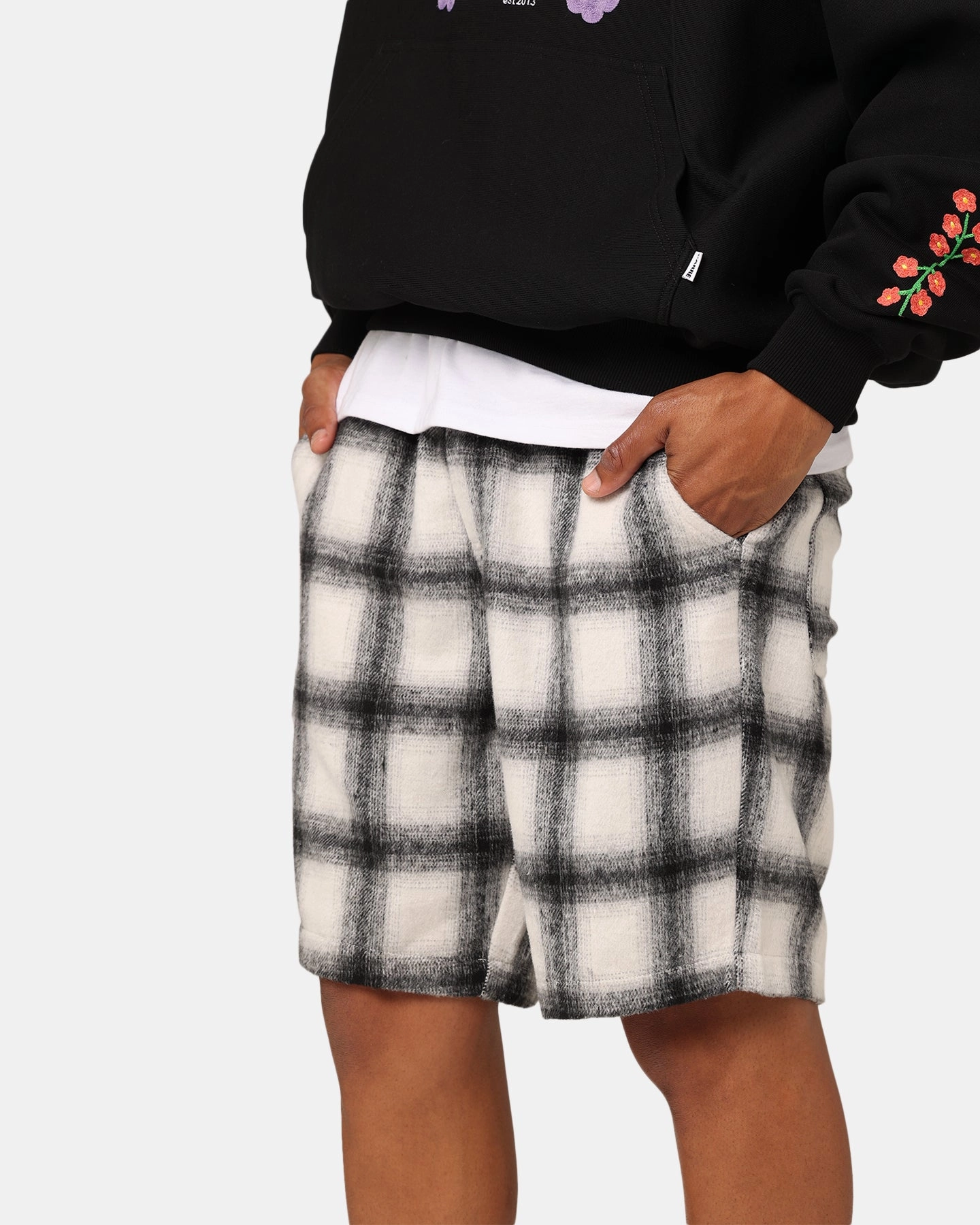 Carre Daily Shorts Grey Plaid No Slip Grip