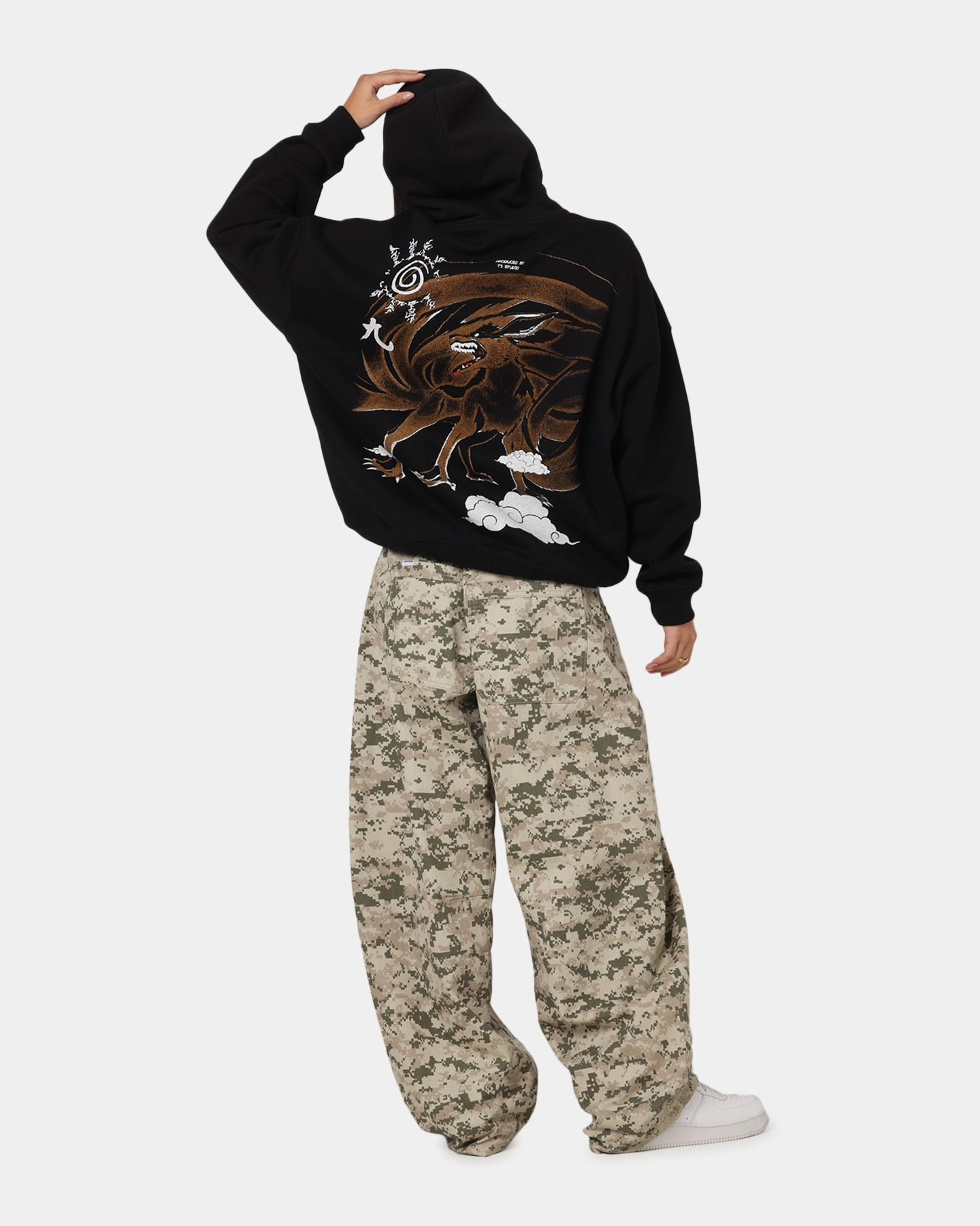 73 Studio X Naruto Shippuden Kurama Premium Hoodie Black suitable for birthdays Seamless Edging