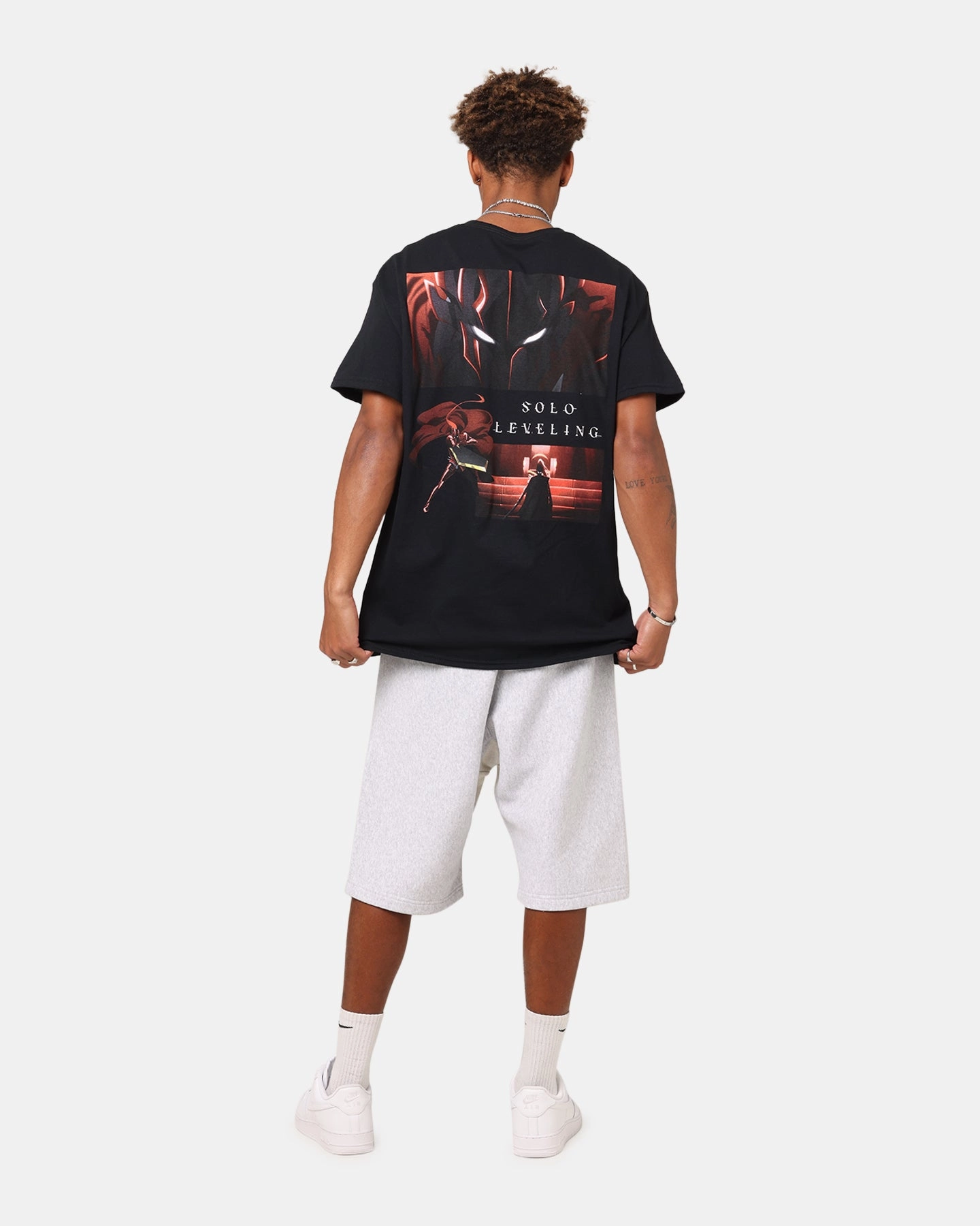 Goat Crew X Solo Leveling Igris T-Shirt Black Versatile Style Durable Knit Structure
