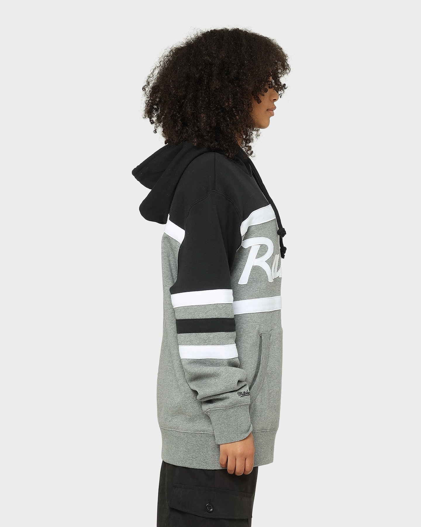 Mitchell & Ness Men's Raiders Head Coach Hoodie Black/Grey gift - giving option Motion Friendly