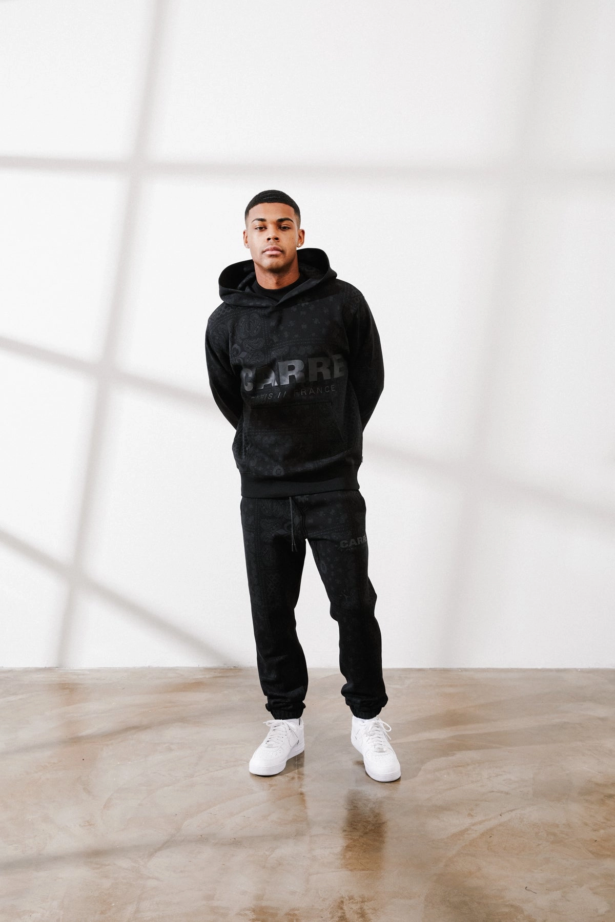 Carre Bandana Ultra Motion Hoodie Black Reinforced Hem
