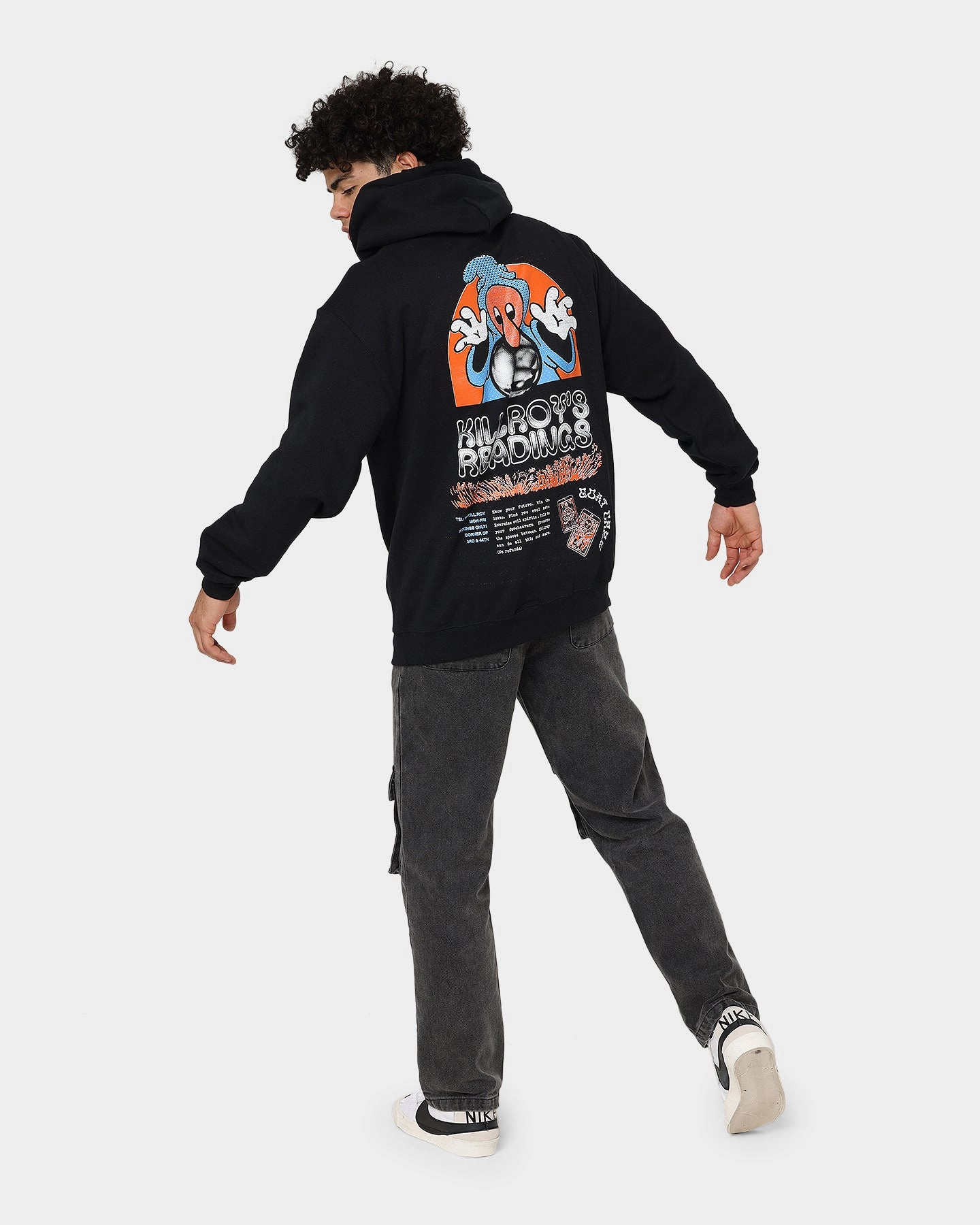 Model anti static Goat Crew Kilroy Hoodie Black