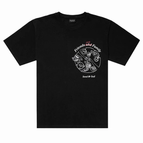 Ethical Manufacturing Seed & Soil Friends Are Family Tee 'Black'