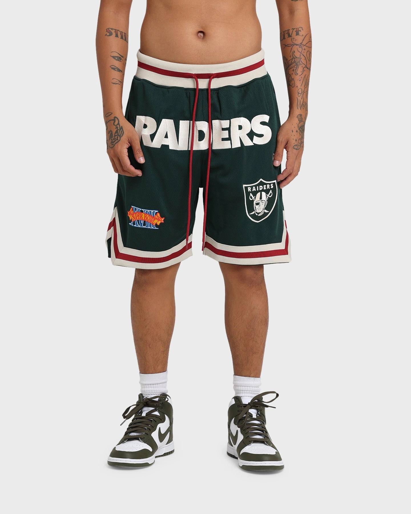 New Era Las Vegas Raiders Mesh Shorts Dark Green Quick Release Fastener Hidden Storage Compartment