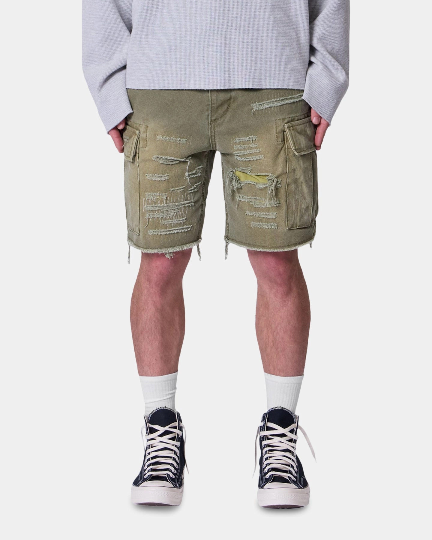 Ombre effect Cool Fit MNML Distressed Cargo Shorts Olive