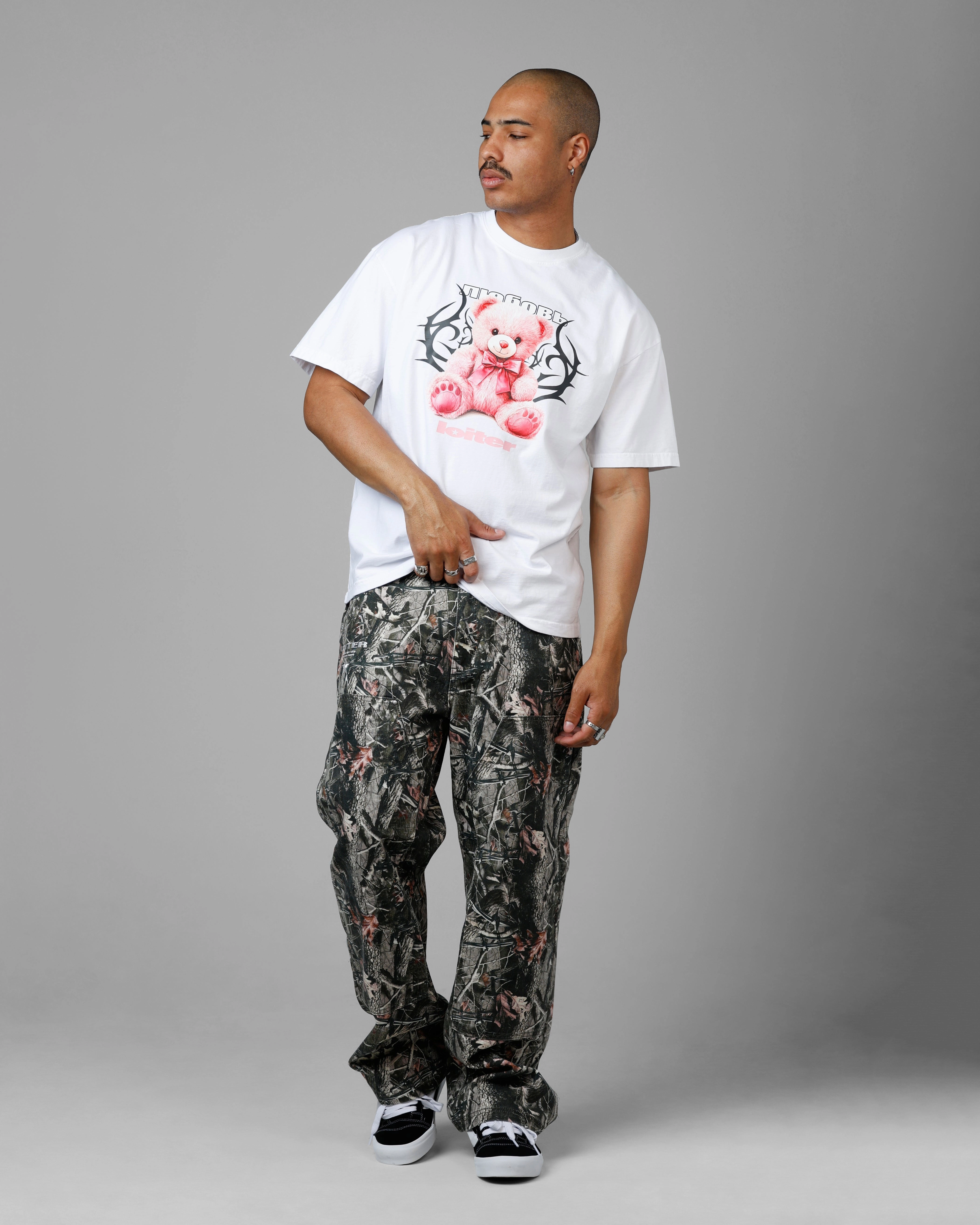 Loiter Care Vintage T-Shirt White SlimFitDesign Eco Certified Textile