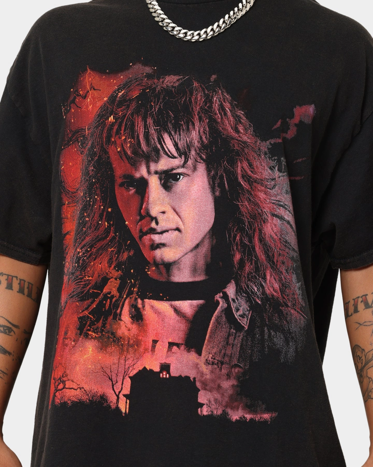 Minimal Comfort Goat Crew X Stranger Things Eddie Vintage T-Shirt Black Wash