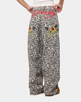 Evening Stroll Urban Explorer Eco Friendly Dye Ed Hardy Women's Leopard Jeans Leopard