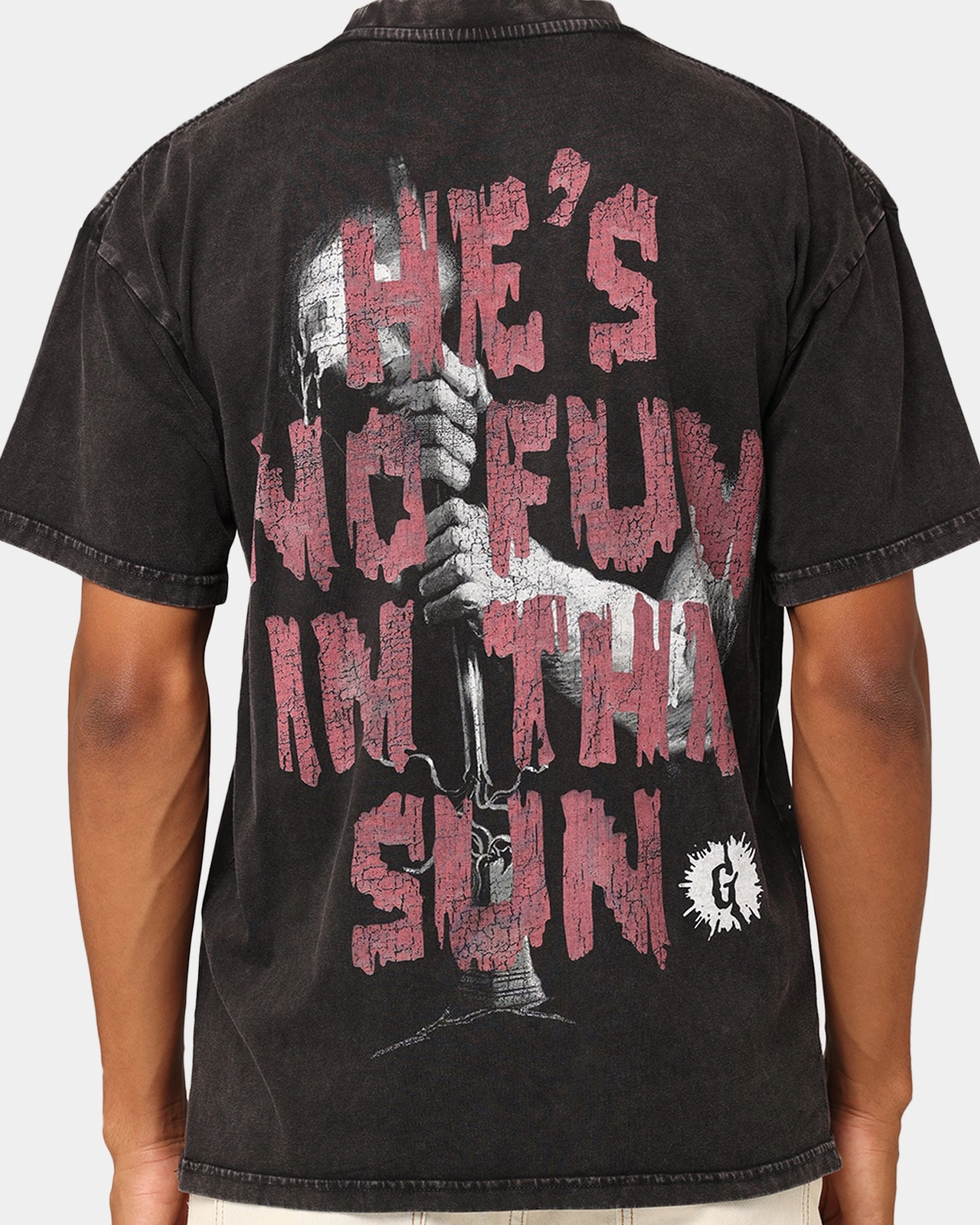 AllSeasonWear Comfy Fit American Thrift X Goosebumps Abominable Snowman Vintage T-Shirt Black Wash