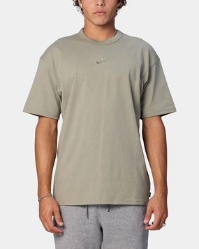 Nike Sportswear Premium Essentials T-Shirt Army Casual Comfort Casual and Soft