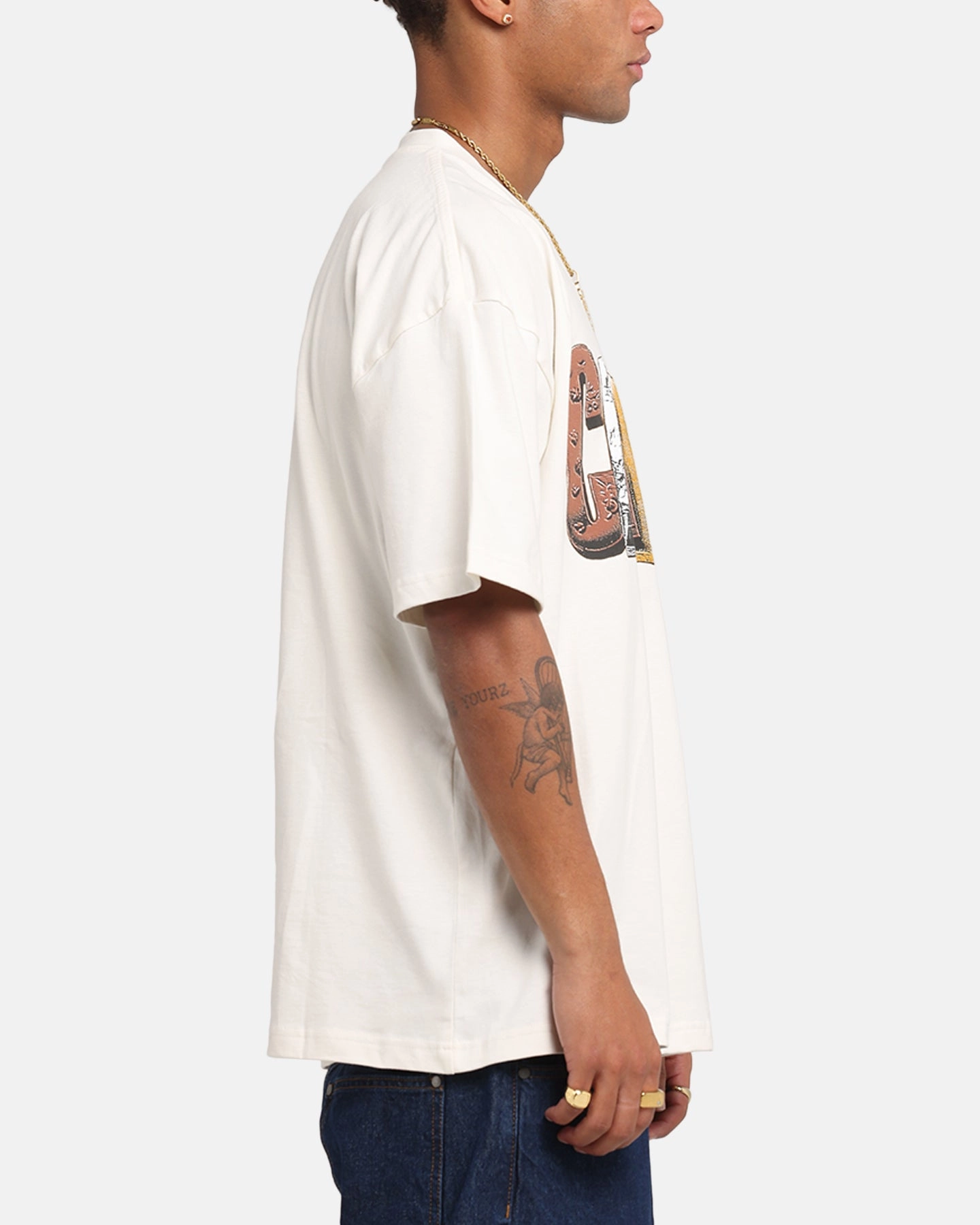 Carre Chocolate T-Shirt Off White Urban Casual Timeless Piece