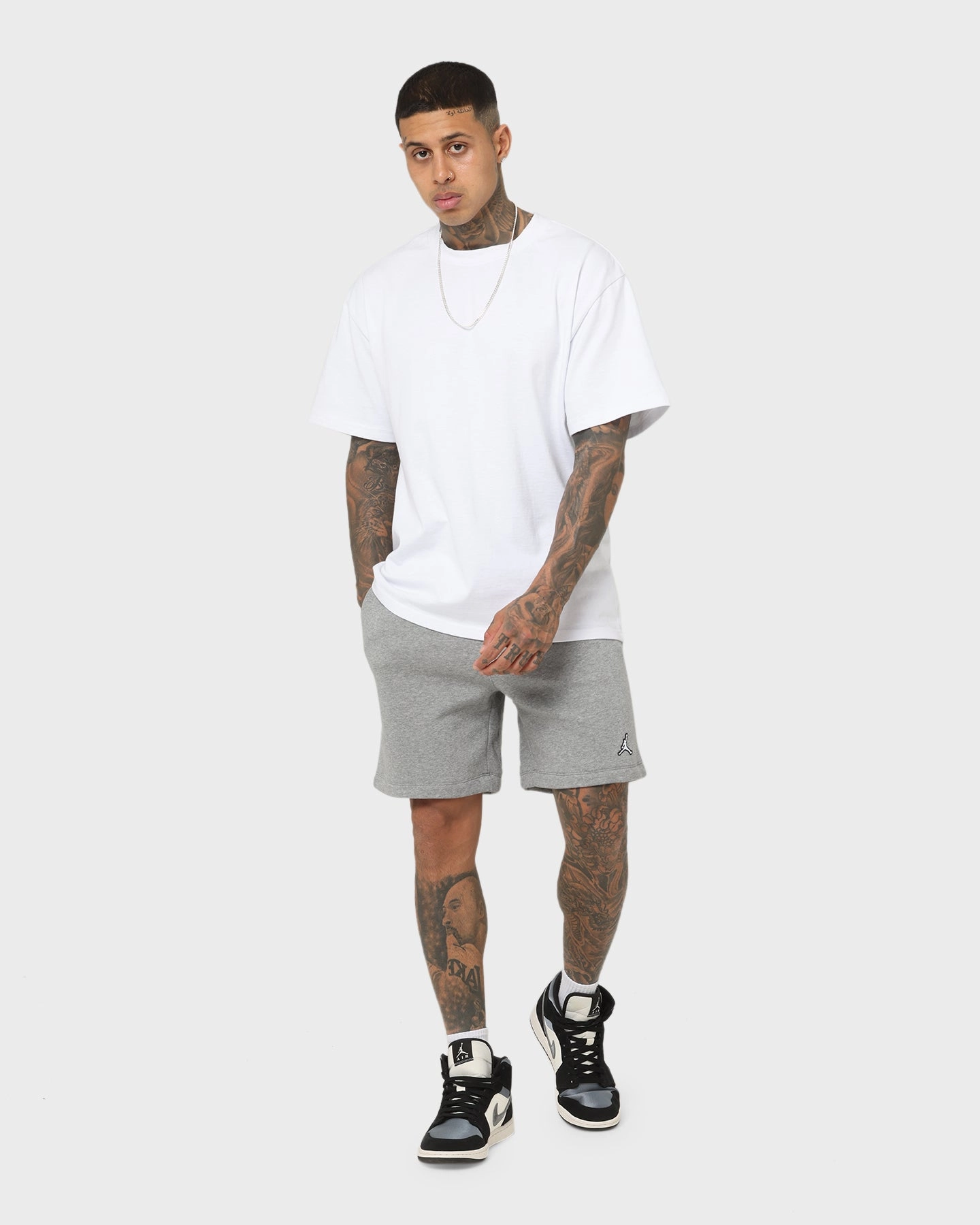 Jordan Essential Fleece Shorts Carbon Heather Flame Retardant Coating Reflective Safety Detailing