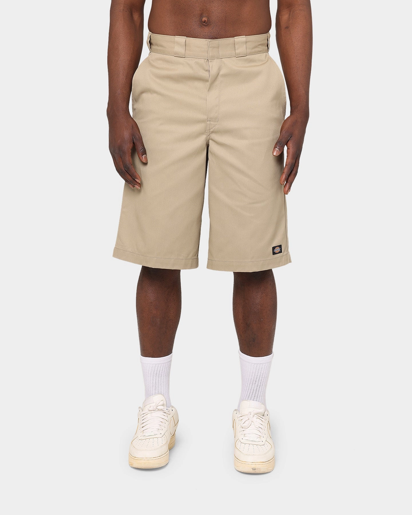 Dickies 13 Inch Loose Fit Work Shorts Khaki Classic Fit Stain-Resistant