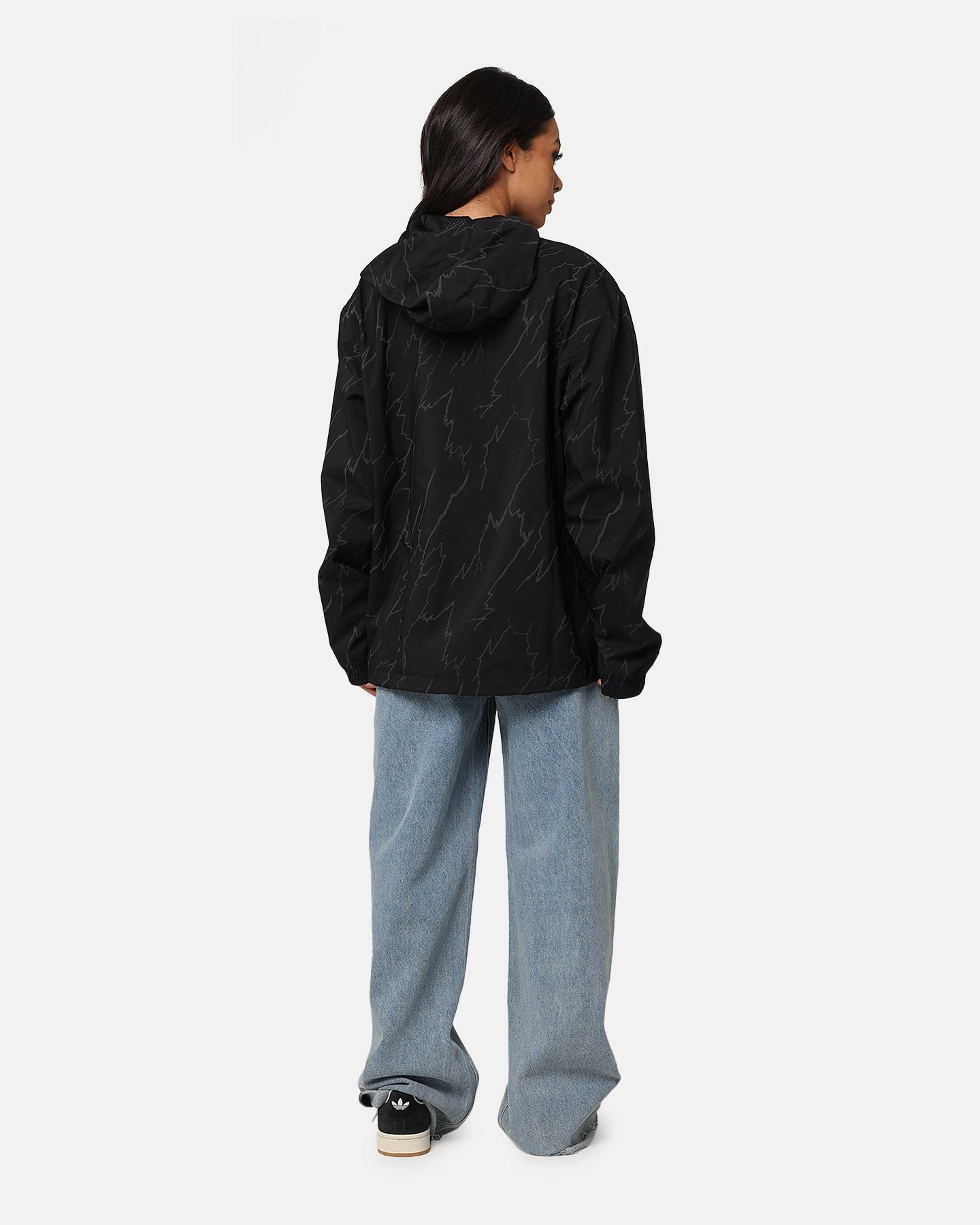 Heat Sealed Seams Secure Zip Pockets Adidas Lightening Windbreaker Jacket Black