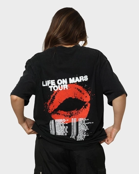 Layered Neckline Elegant YUNGBLUD Sitting Life On Mars Tour Vintage T-Shirt Washed Black