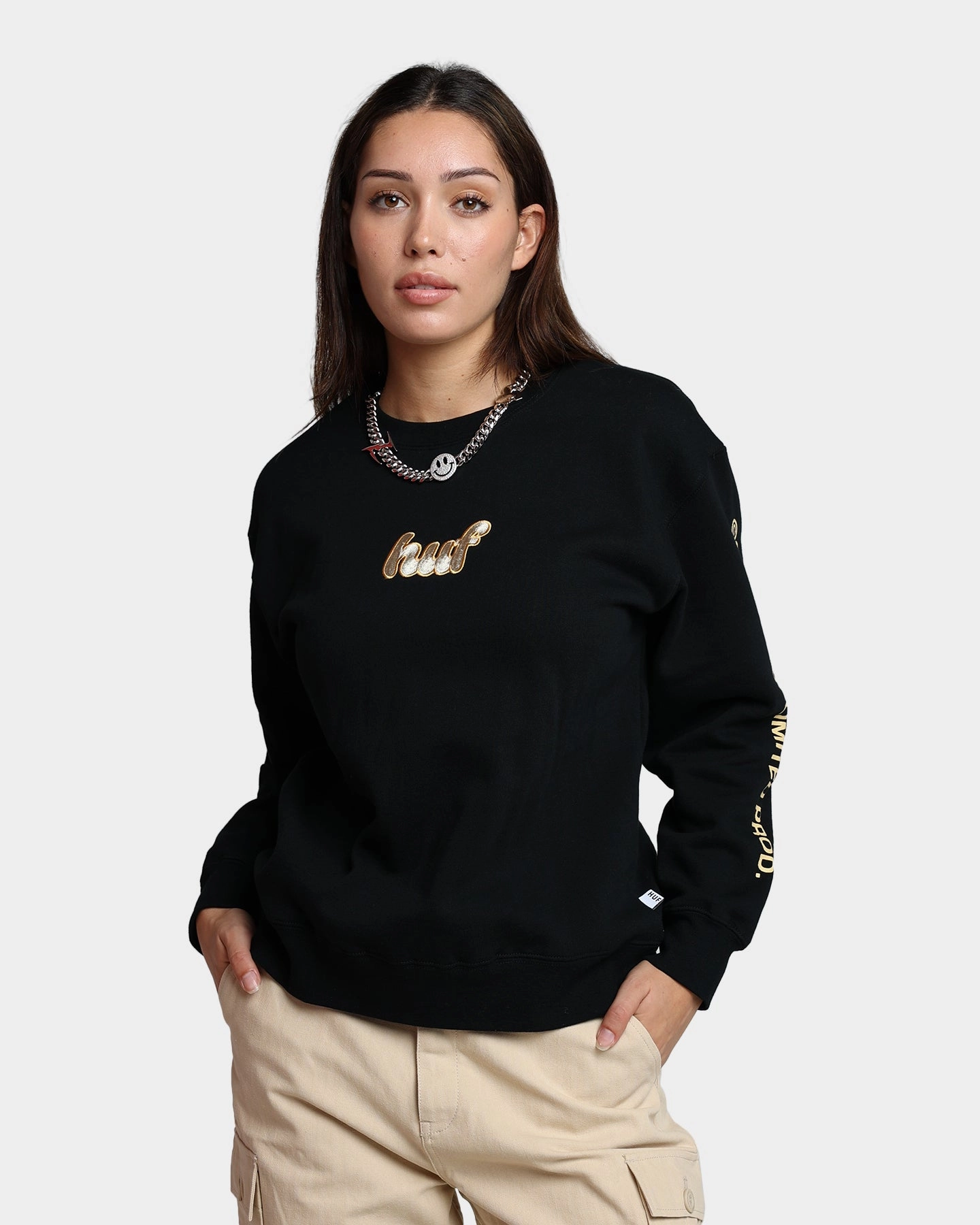 Magnetic Closure Rugged Comfort HUF Women's Italicized Crewneck Black