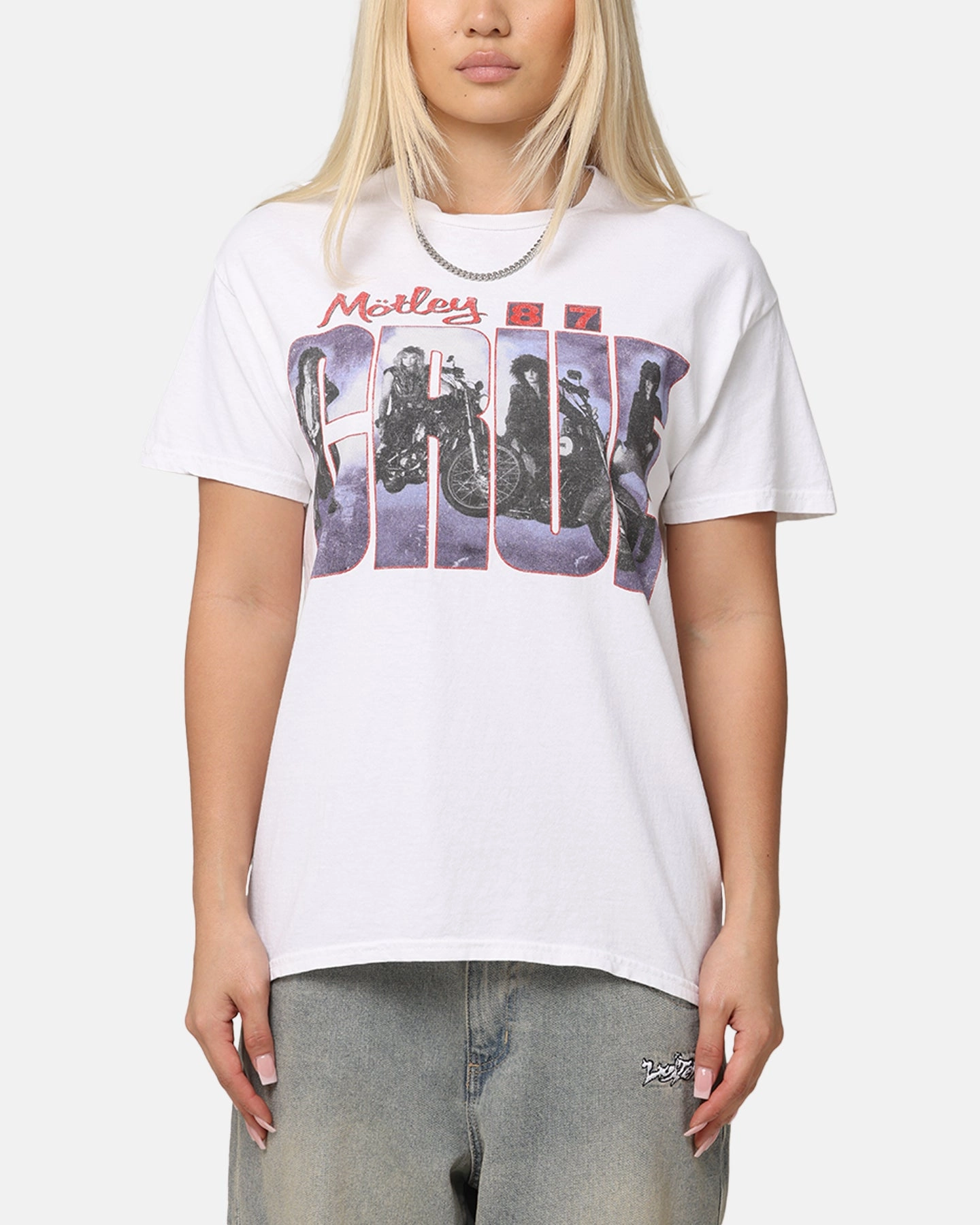 Effortless Comfort Wear Motley Crue Girls Girls Girls T-Shirt White Vintage