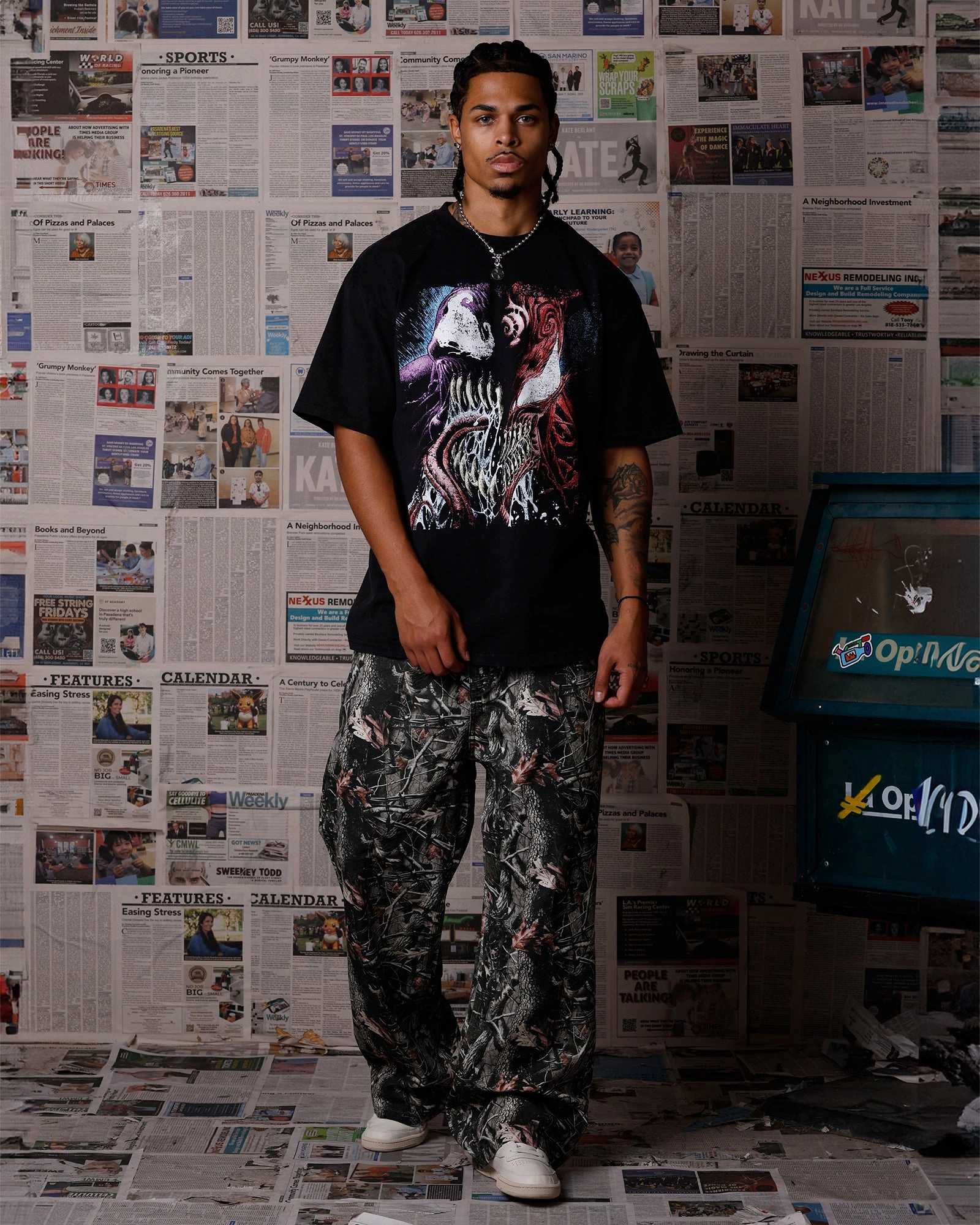 Seam Free Back Goat Crew Marvel Venom Face T-Shirt Black Acidwash