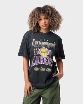 Mitchell & Ness Los Angeles Lakers Champs Short Sleeve T-Shirt Black Trendy Look Slim fit clothing