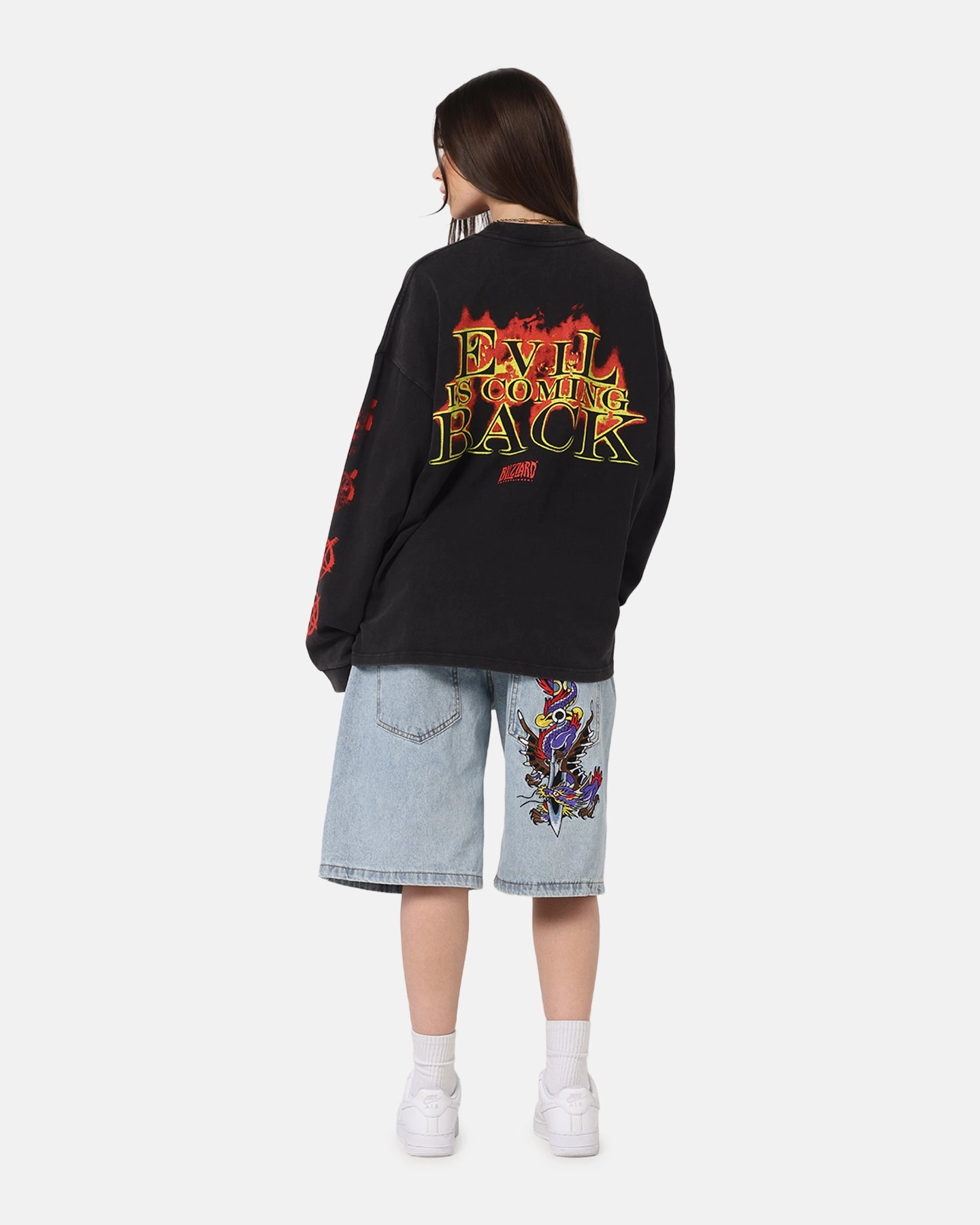 73 Studio X Diablo Halloween Evil Is Coming Back Long Sleeve T-Shirt Vintage Black Multi Purpose Wear