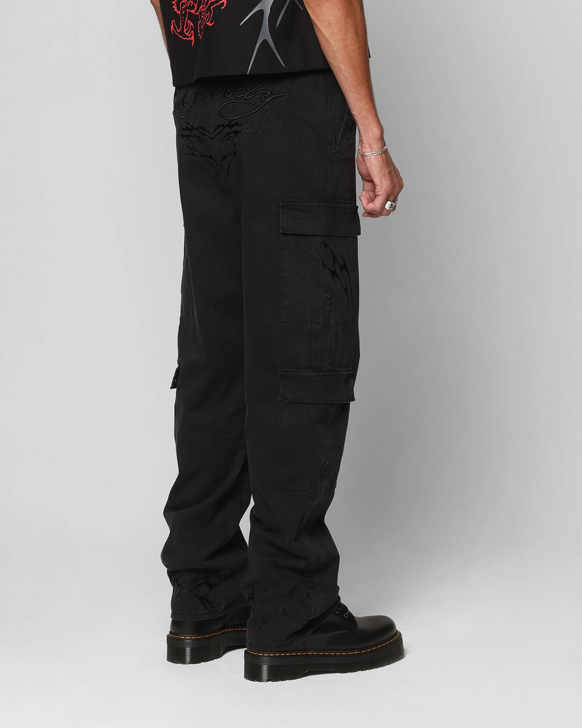 Ed Hardy Electric Cargo Pants Washed Black Minimalist Design Perfect Design