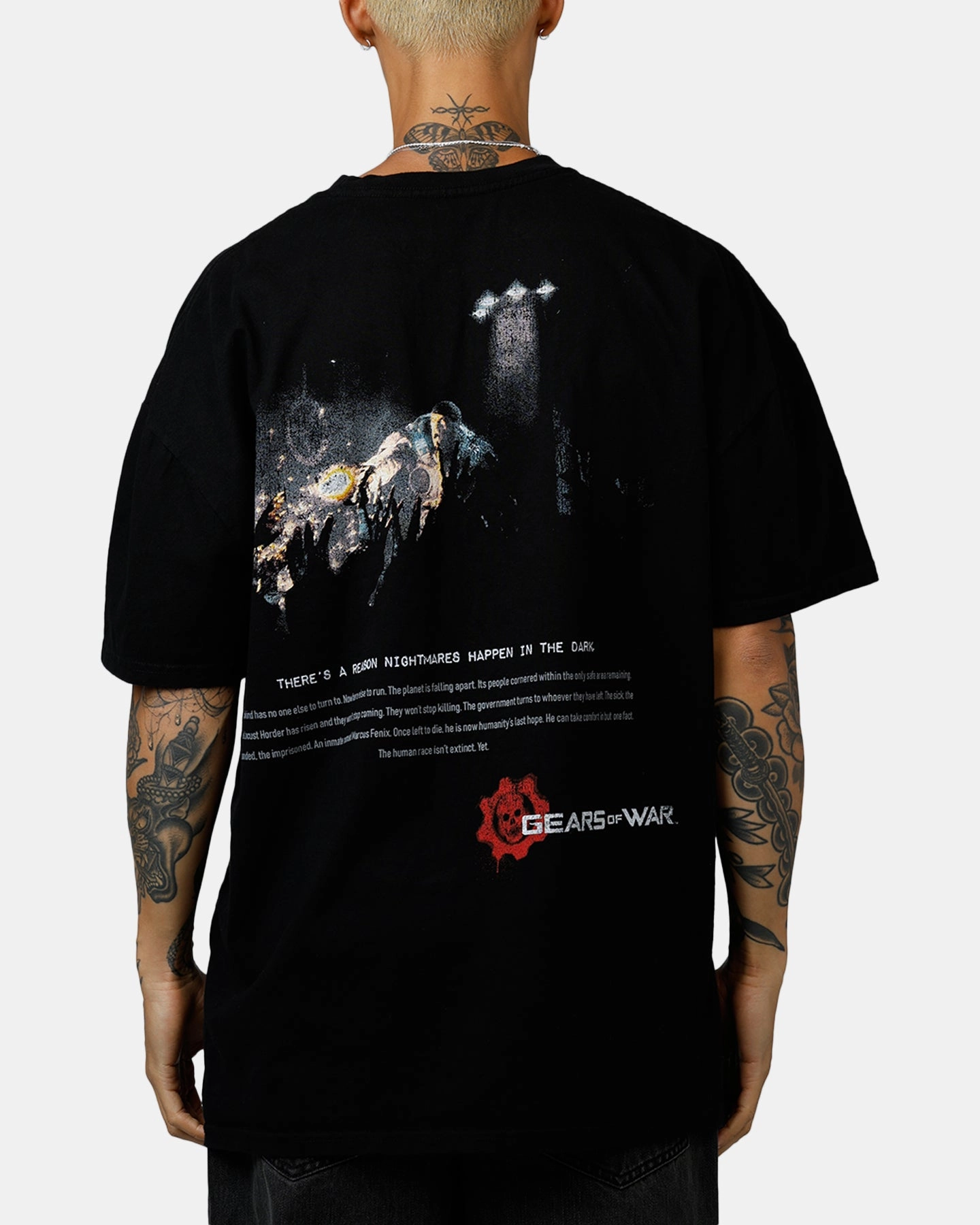 73 Studio X Gears Of War '06 Mad World T-Shirt Black Comfort First Fit for All Seasons