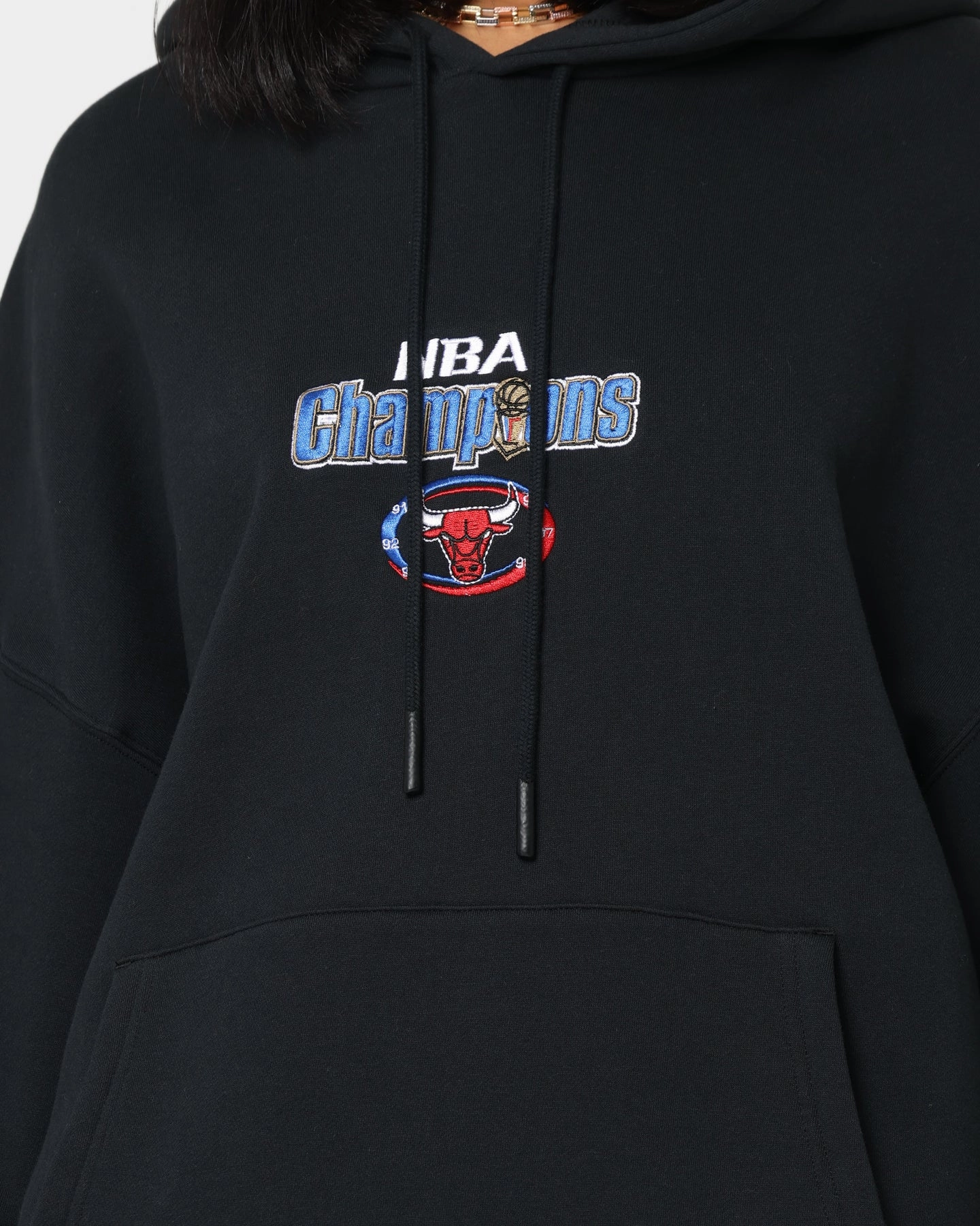 Non Restrictive Collar Condition Mitchell & Ness Chicago Bulls Anniversary Hoodie Faded Black