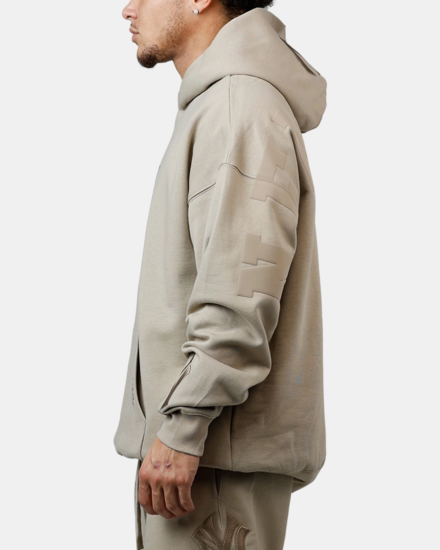 Non Restrictive Cut Pro Standard New York Yankees Wingspan Hoodie Taupe
